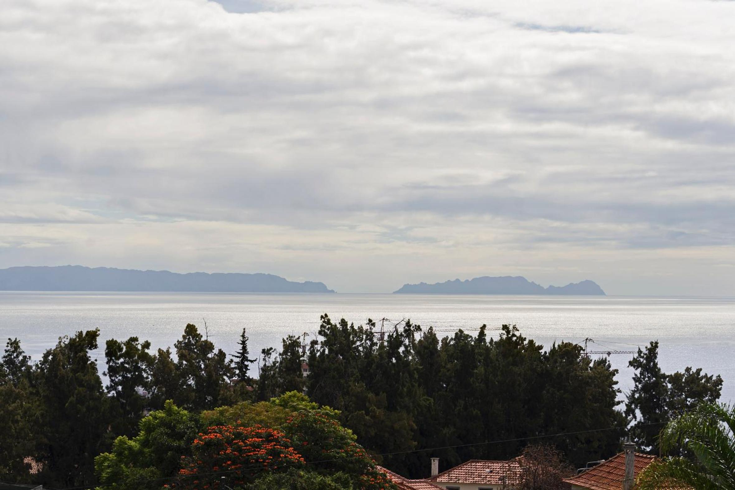 Barreiros I by An Island Apart