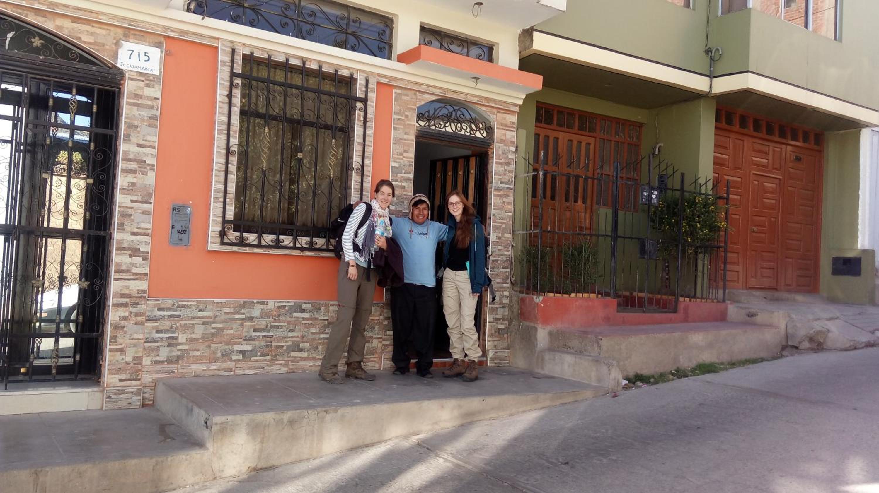 Hostal INTIS UTAWA Inn