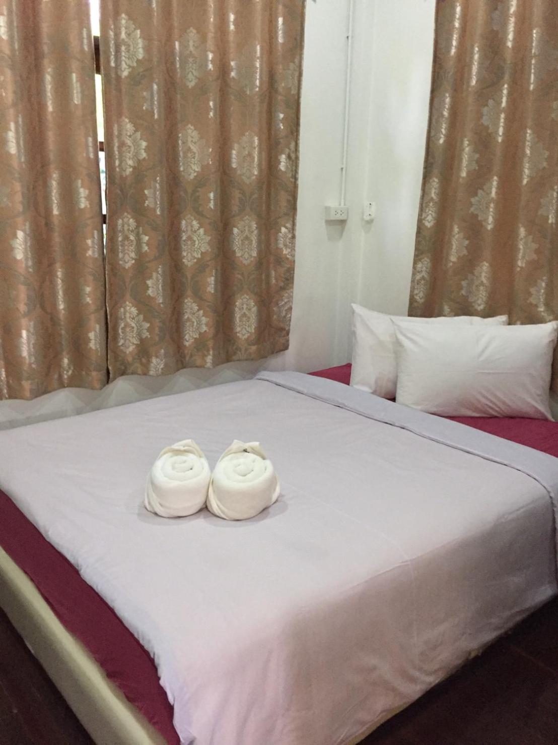 Meephawa Resort