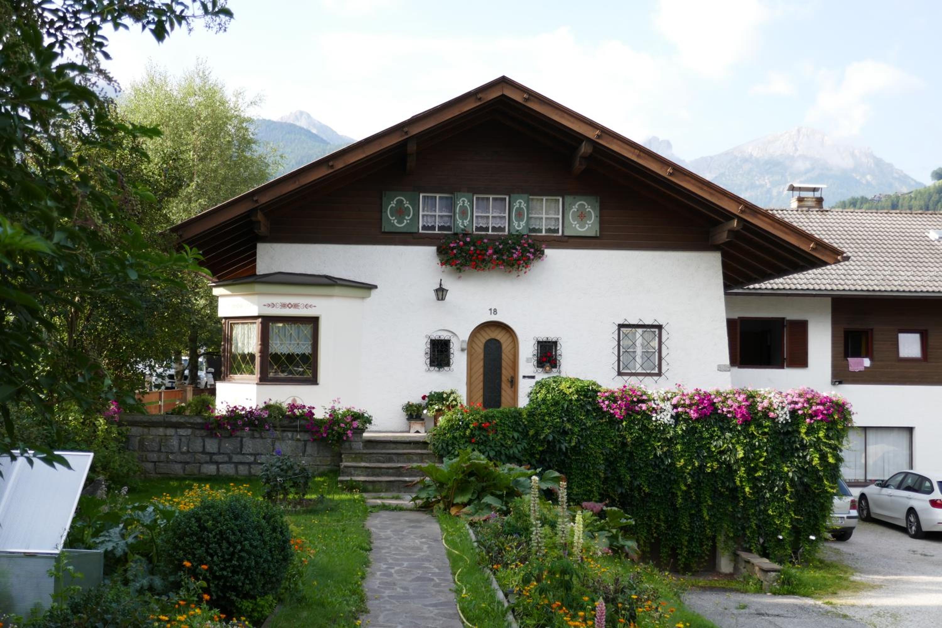 Ferienwohnungen Schnarf view 2