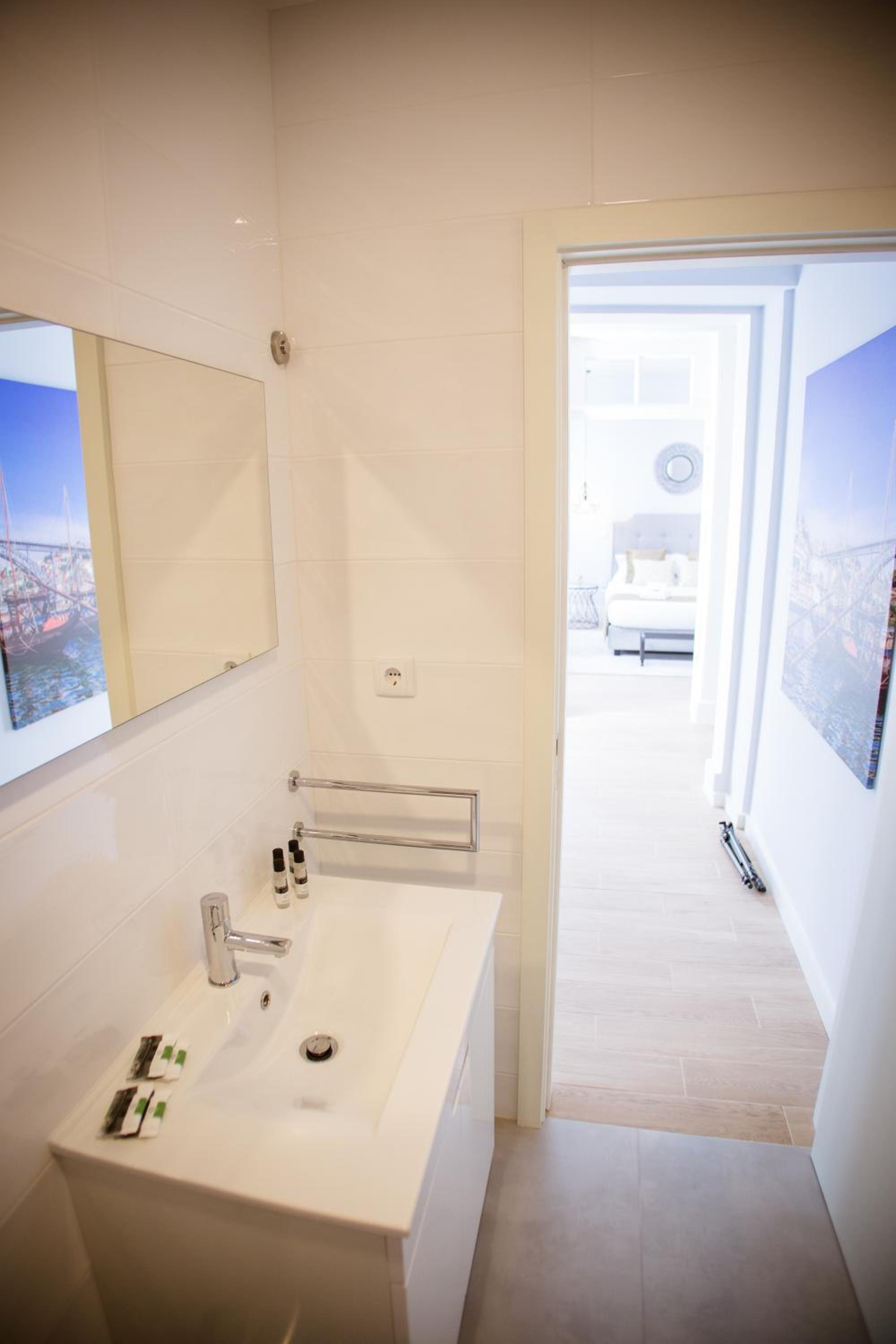 Porto Views & Wines by Porto City Hosts view 4