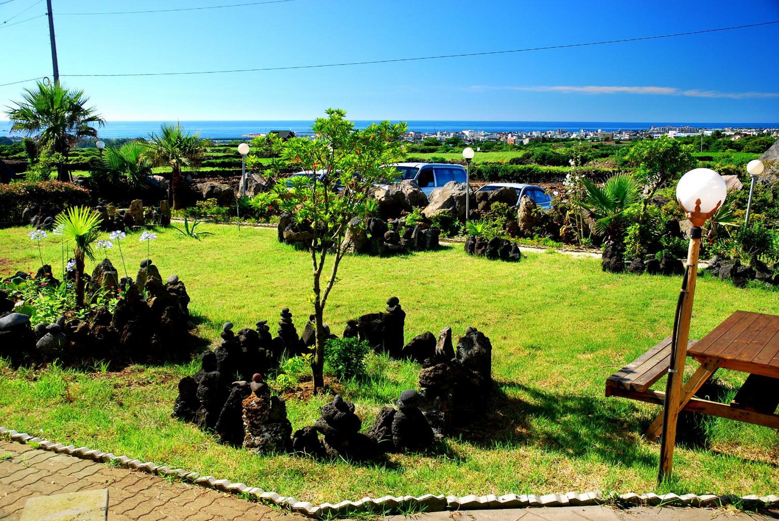 Jeju Hill Tower Pension