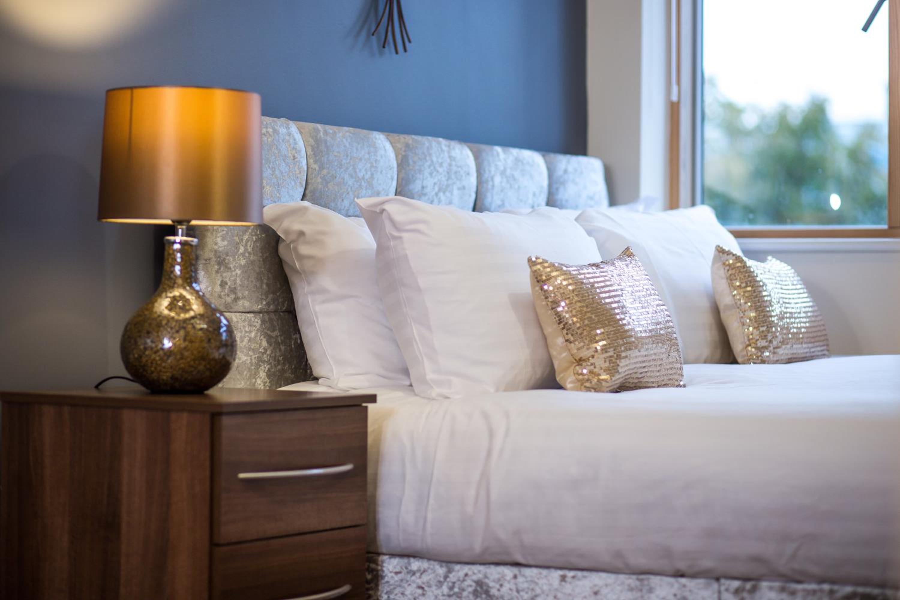 Mica Point City Centre Apartment
