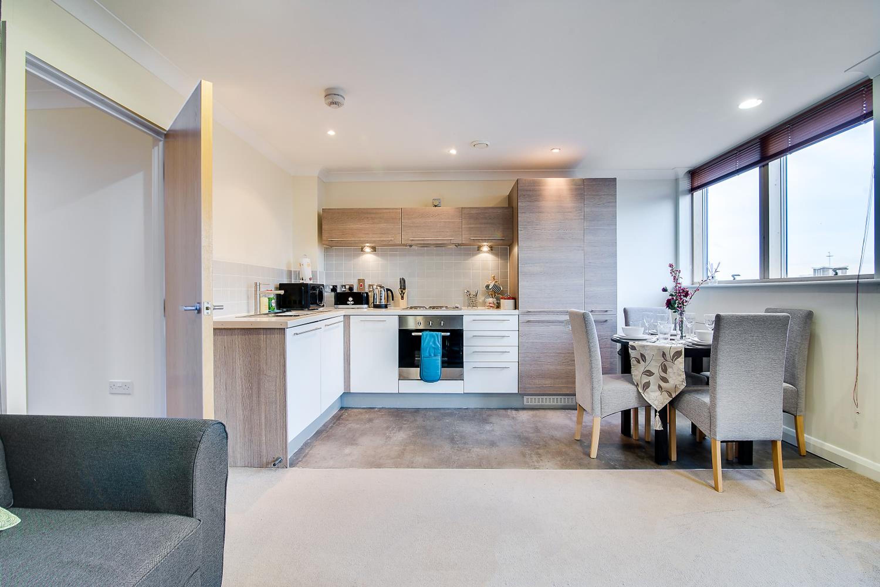 Mica Point City Centre Apartment