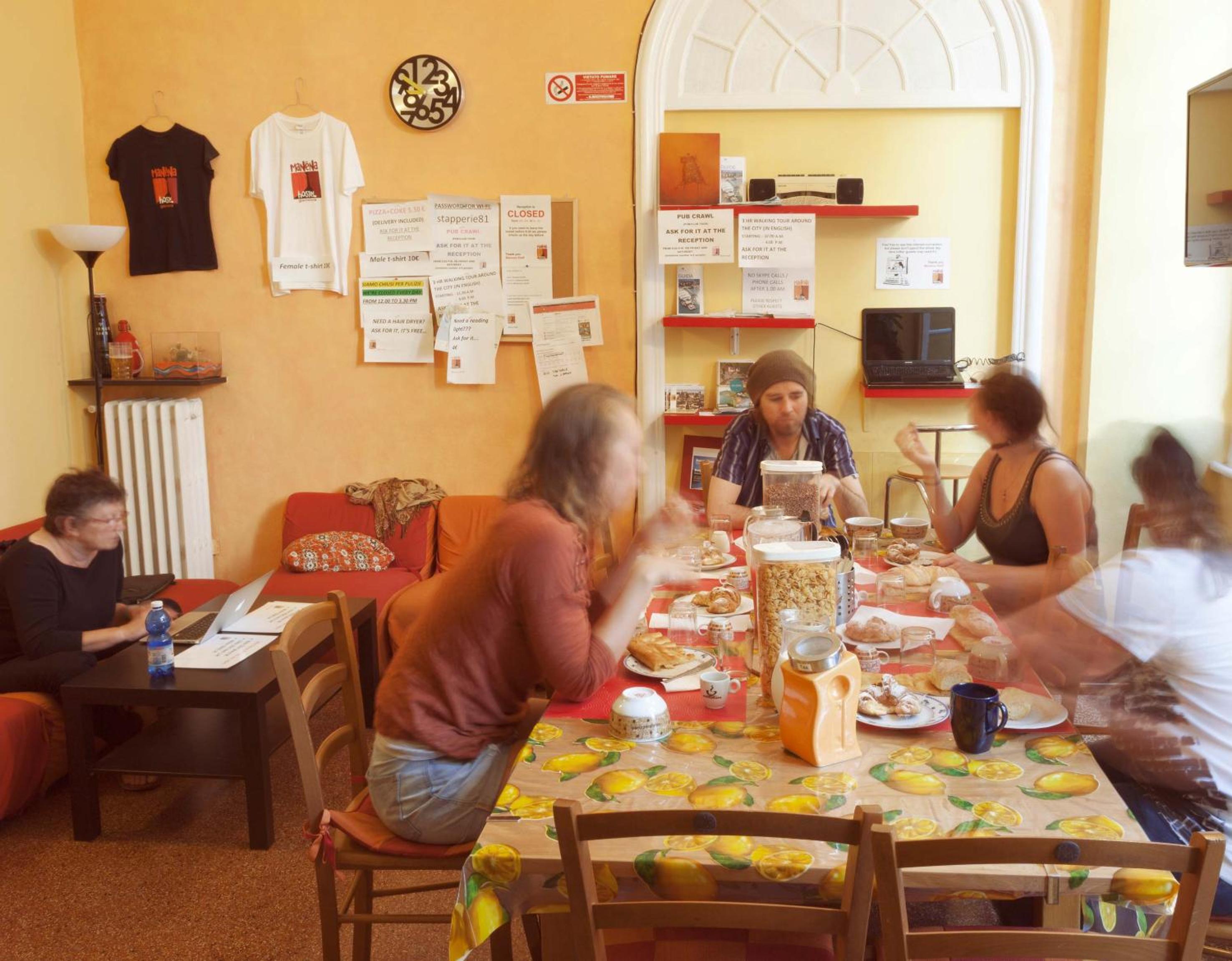 Hotel Manena Hostel Genova - Image 1