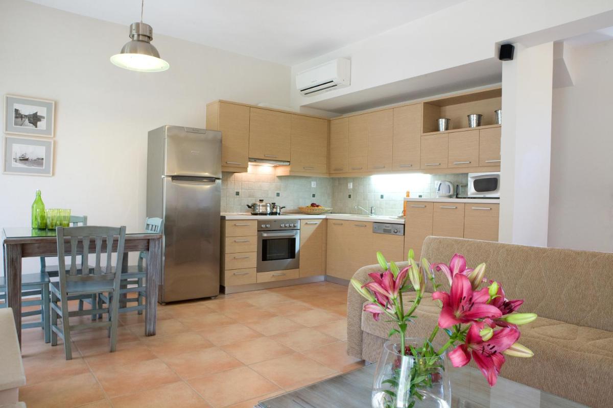 Thalassa Mare Villas view 4