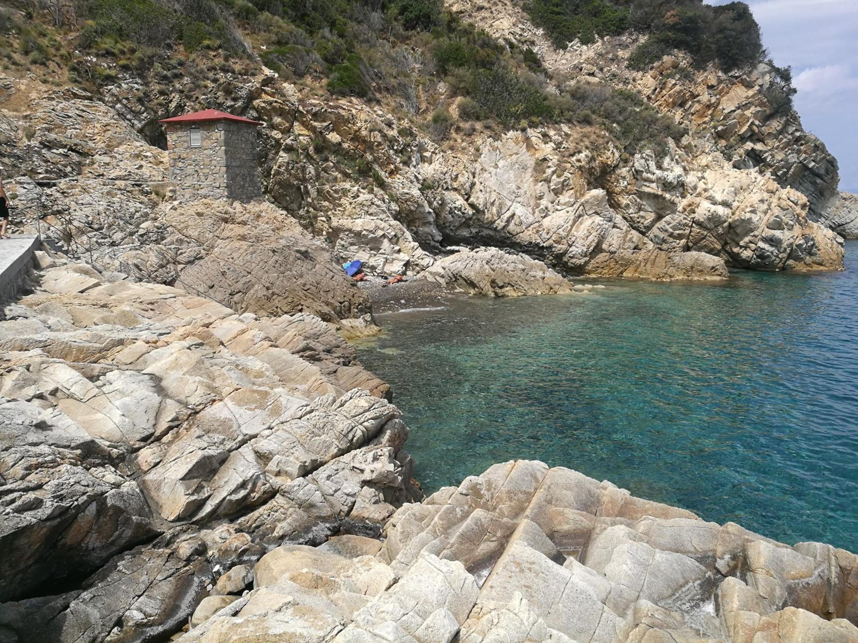 Photo 28