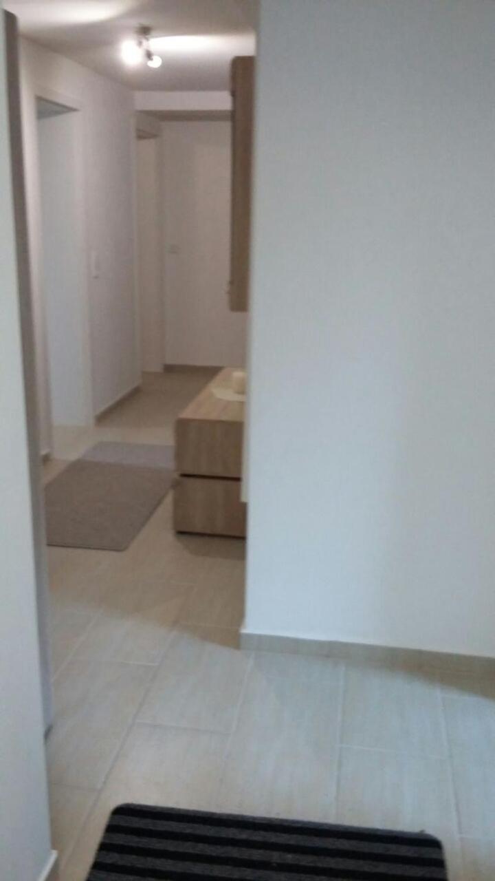 Photo 33