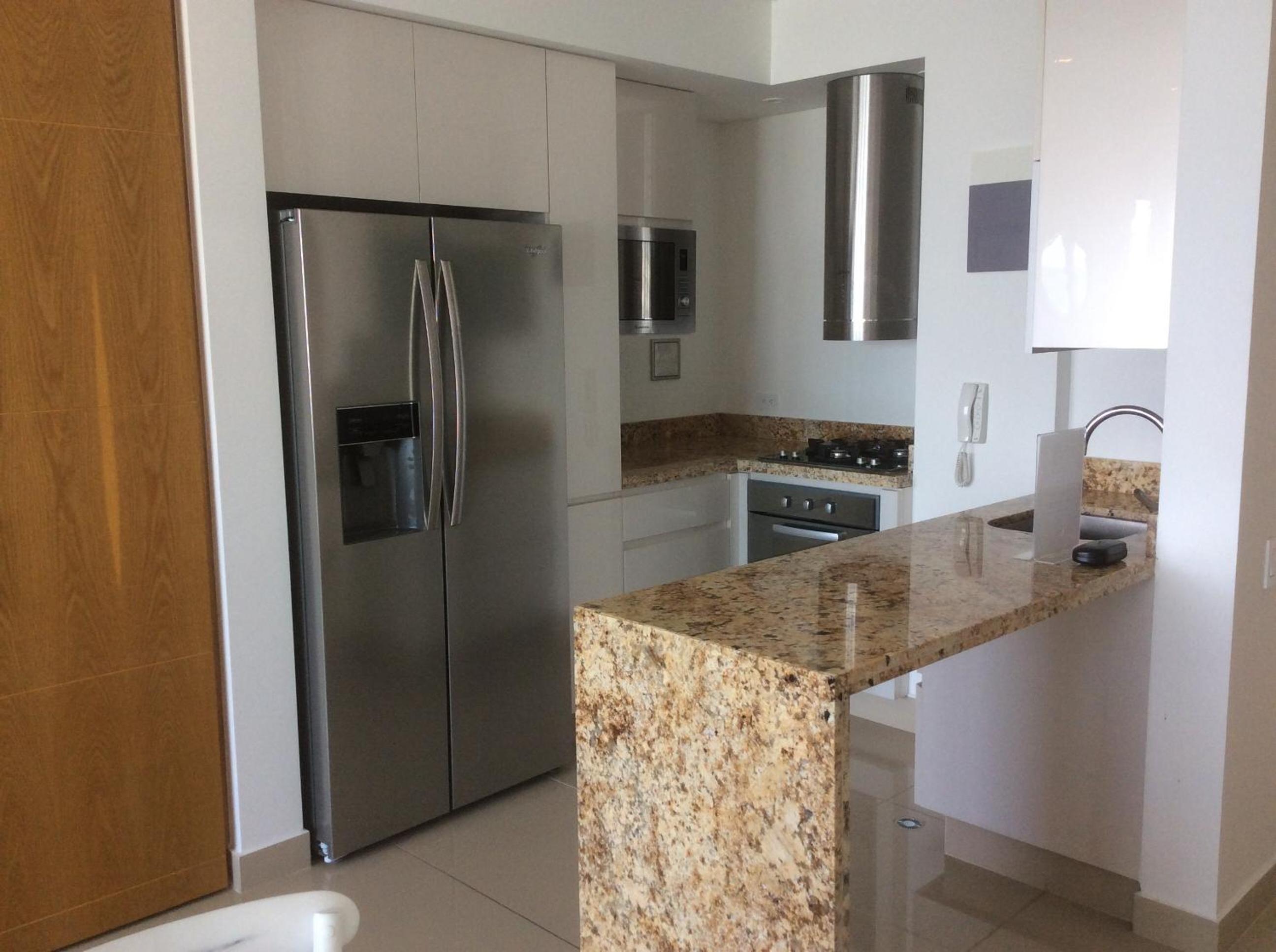 Apartamento en Lujoso Edificio H2 Plaza Bocagrande