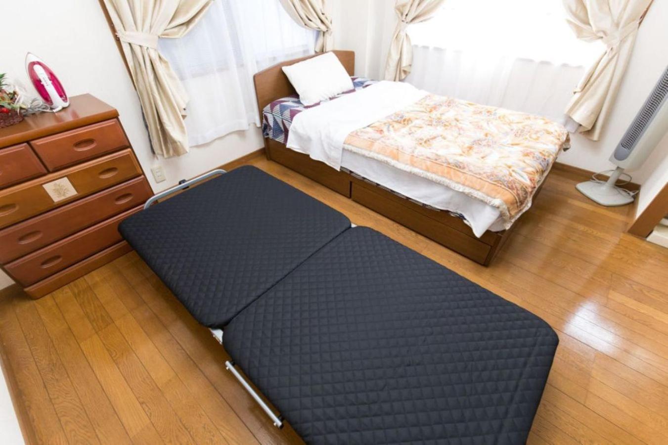 Shinjuku Apartments 101