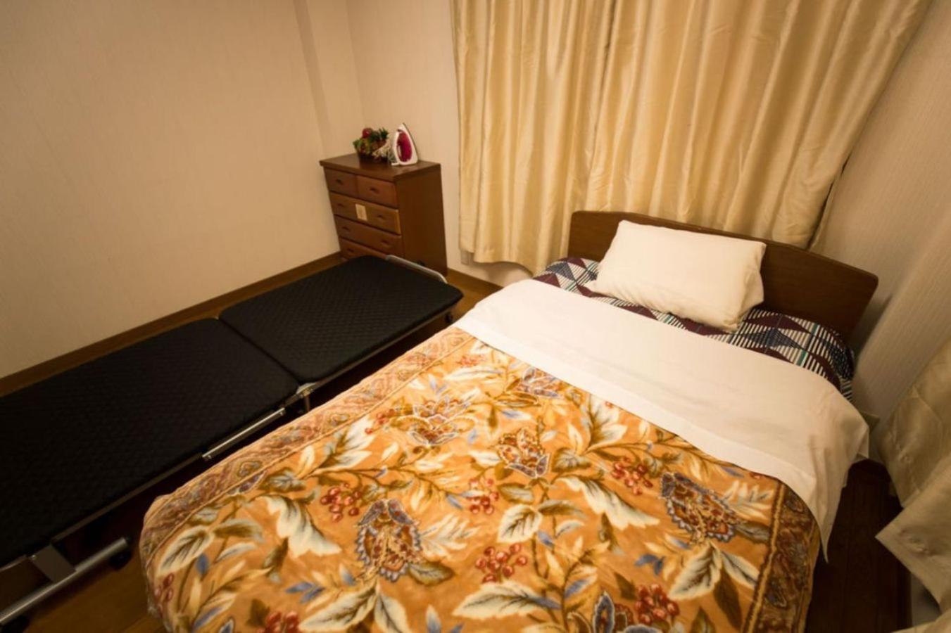 Shinjuku Apartments 101