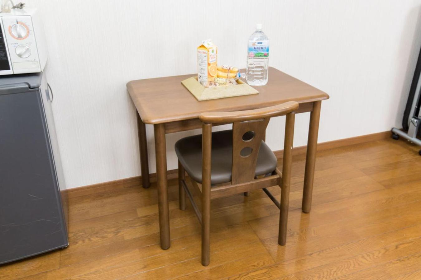 Shinjuku Apartments 101