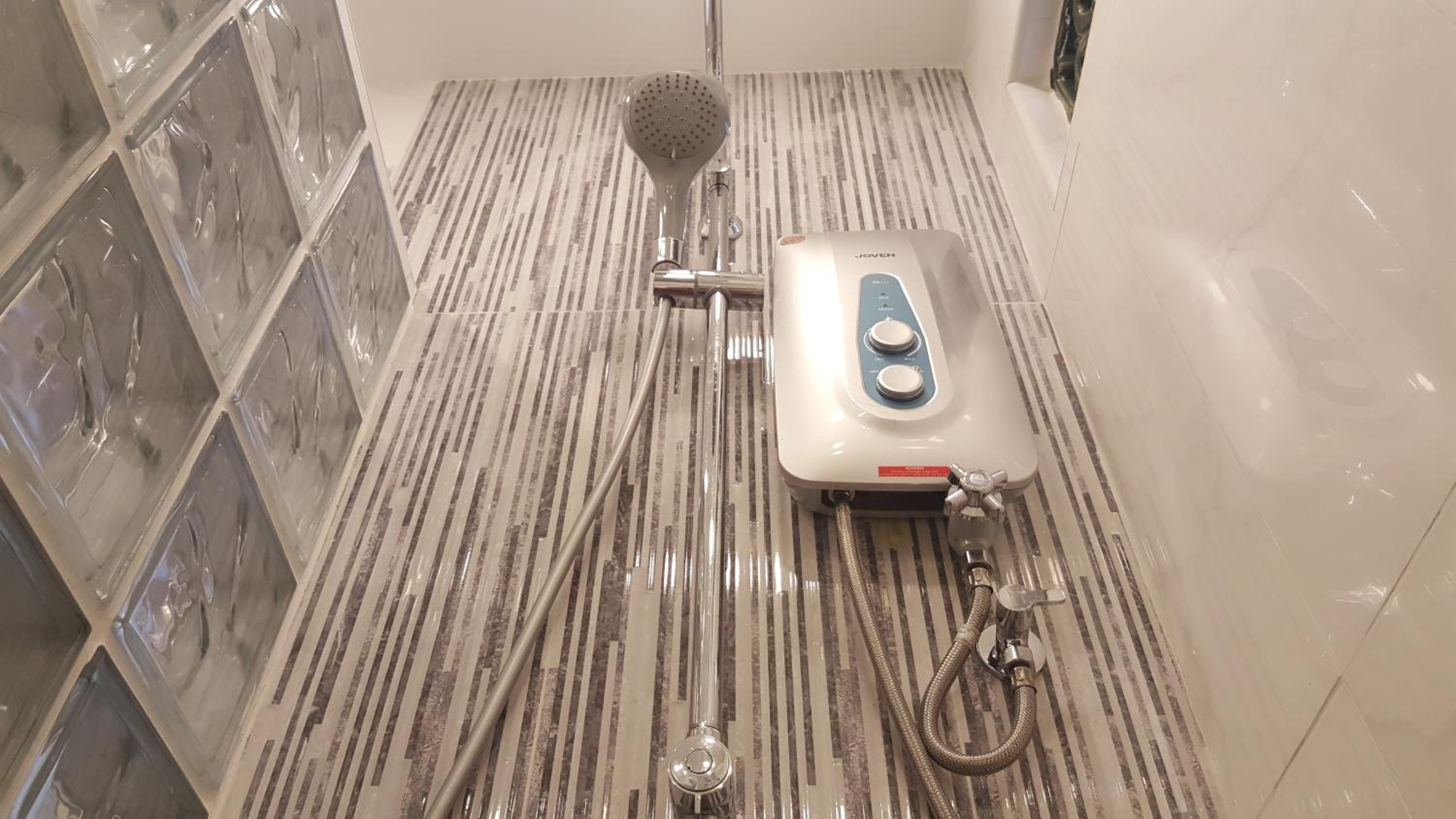 Batu Ferringhi Seaview Apartment