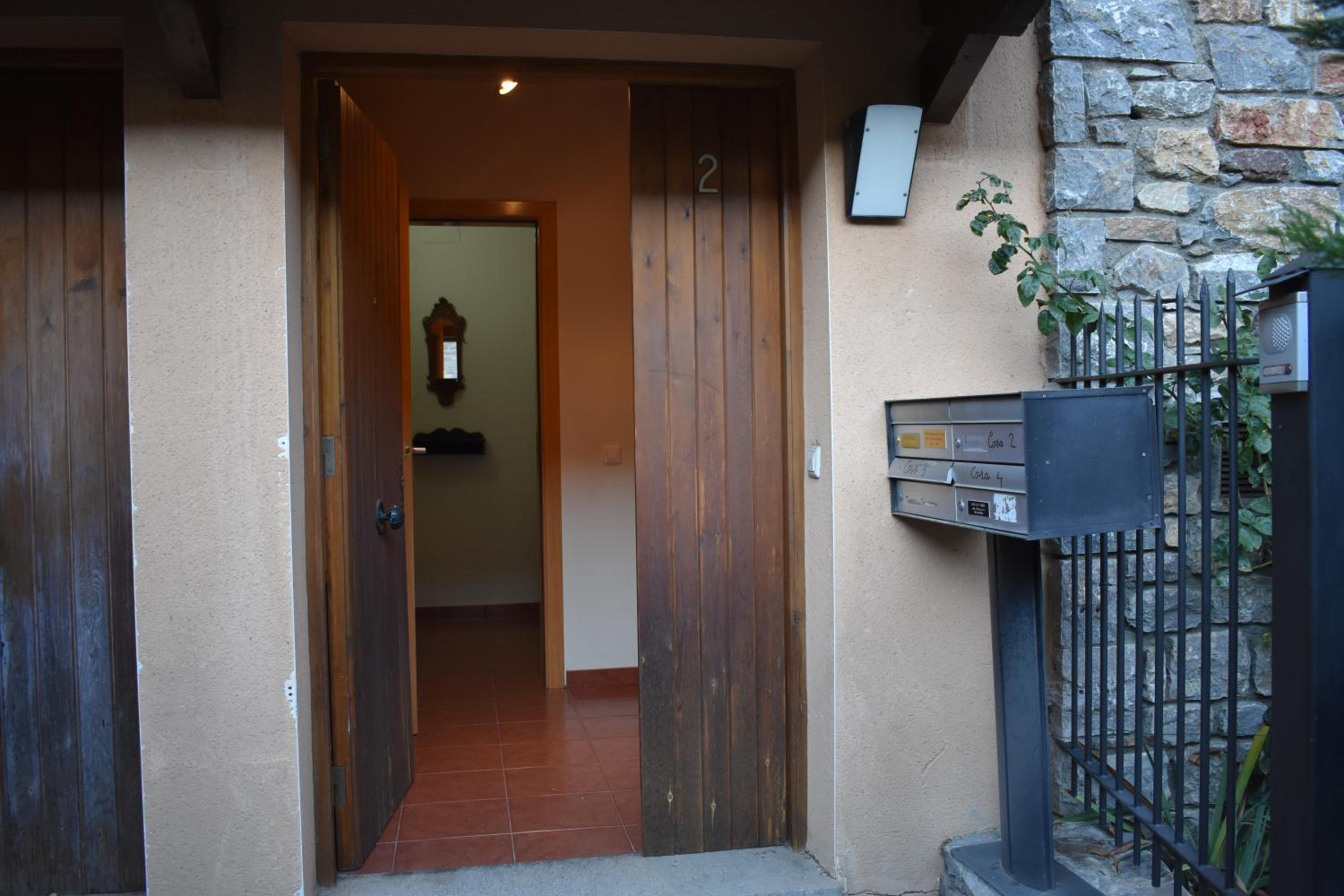 Casa Puigcerda view 5