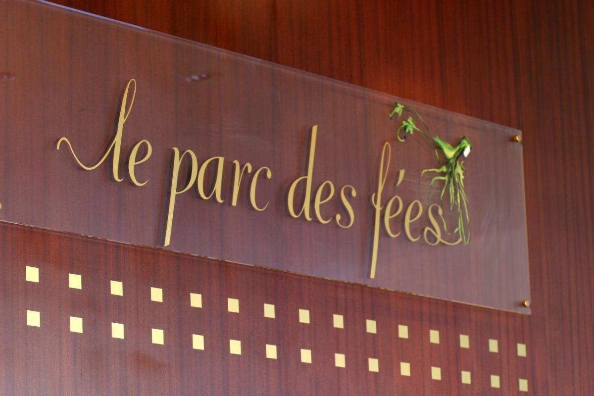hotel reception