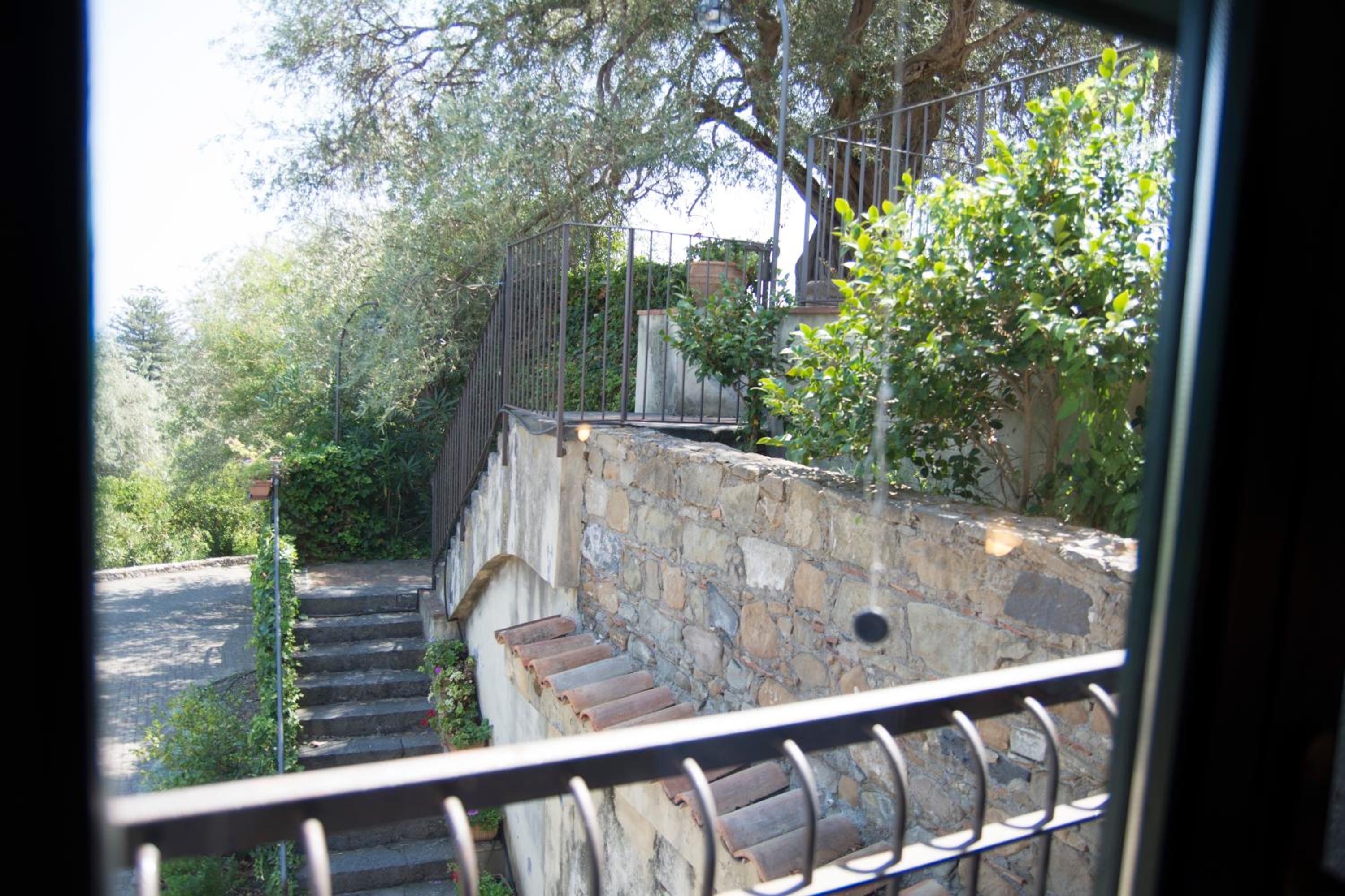 Antico Borgo Etneo Country Hotel
