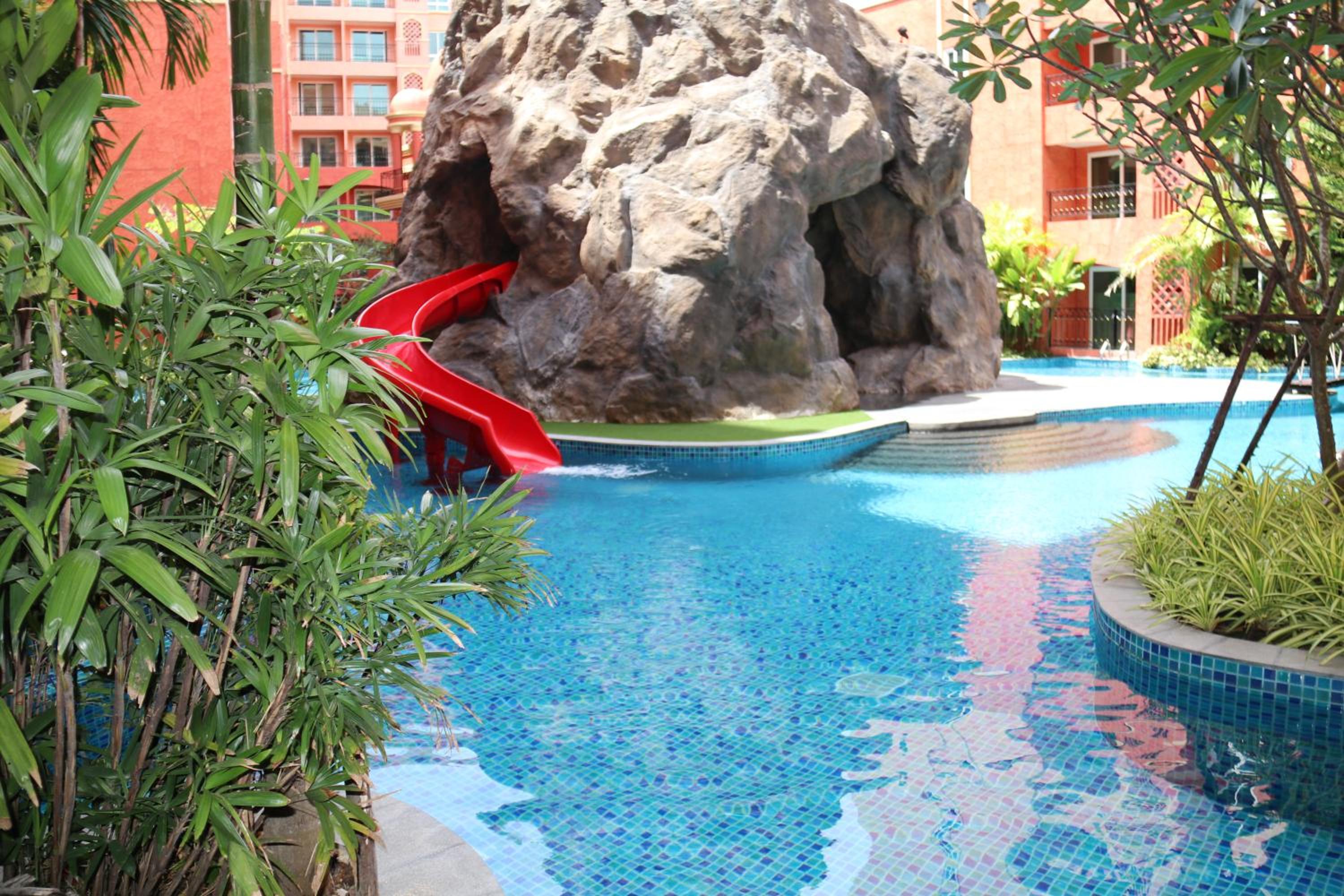 7 seas apartments view 5