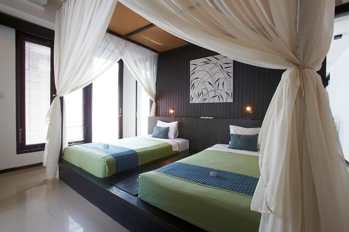 Artemis Villa Hotel