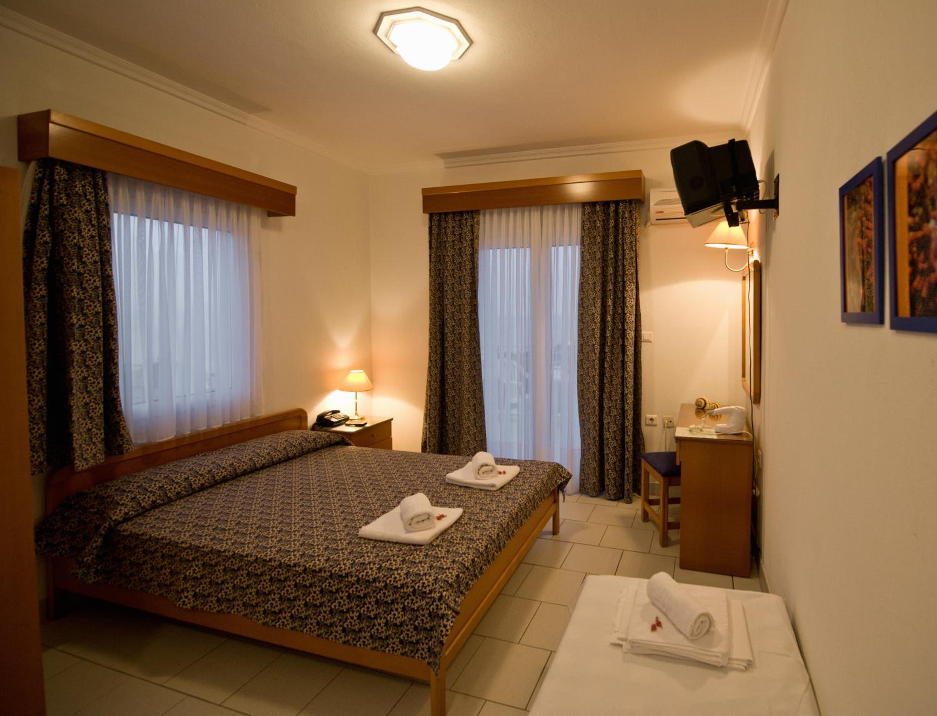 Lazaridis Luxury Studios & Apartments