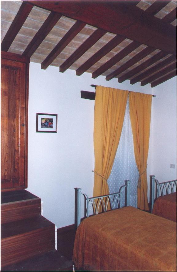 Photo 32