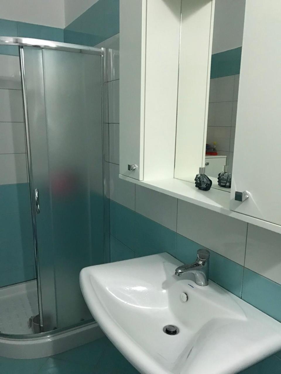 Lucky Lux Apartment