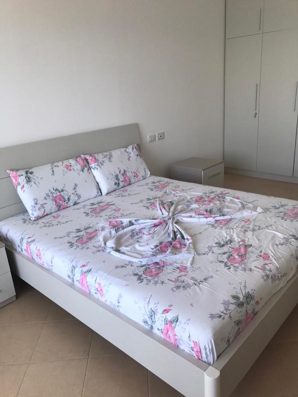Lucky Lux Apartment