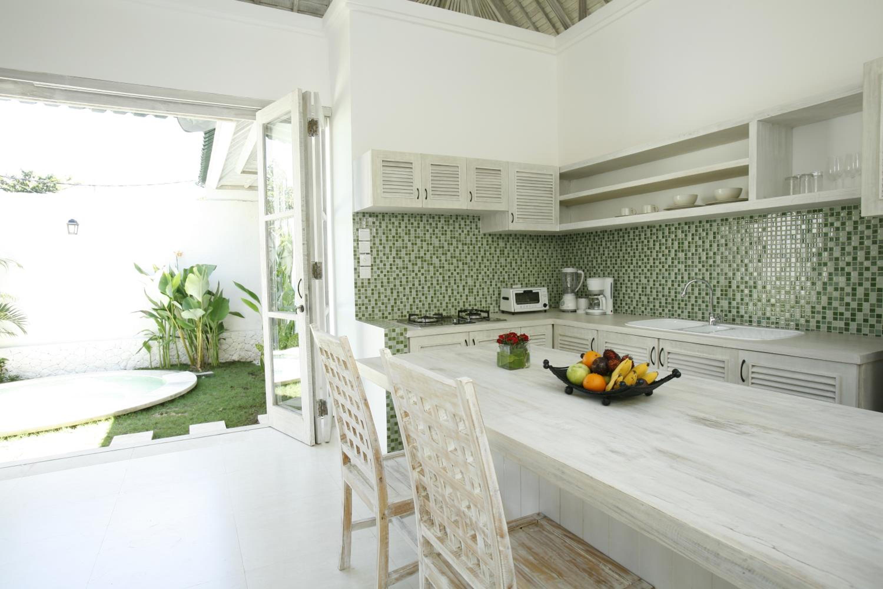 Artemis Villa Hotel