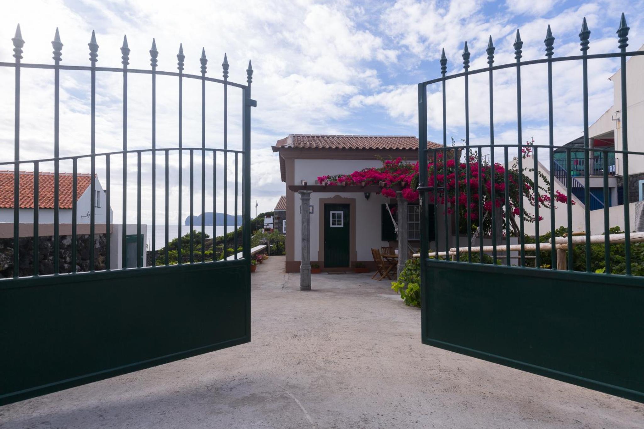 Casa das Vinhas view 2