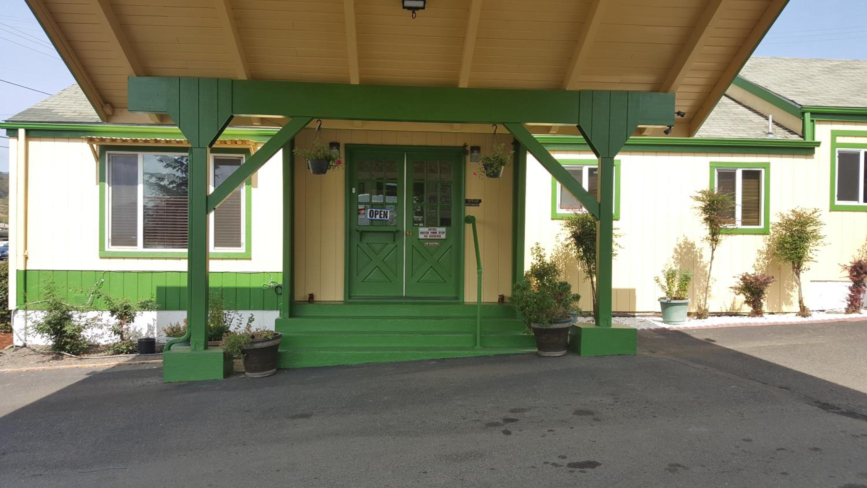Safari Inn Motel