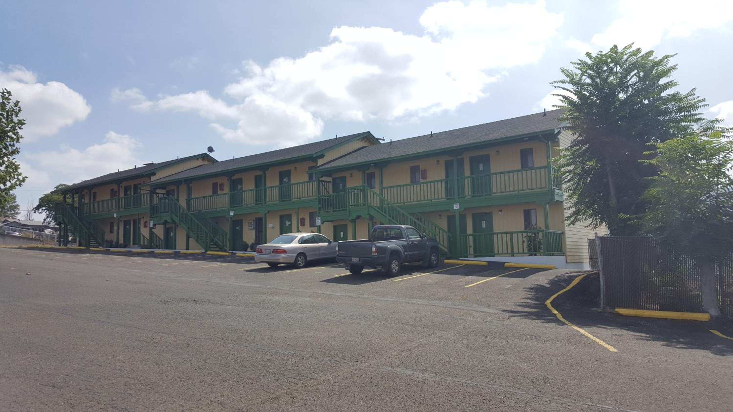 Safari Inn Motel