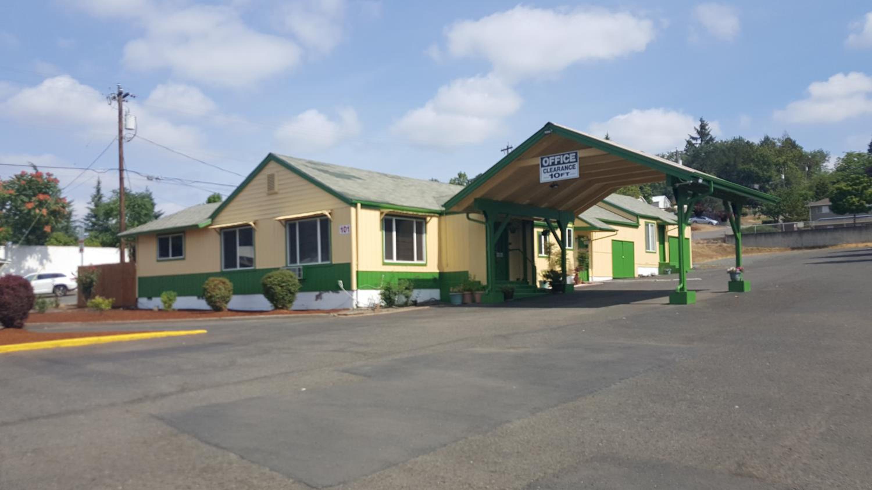 Safari Inn Motel