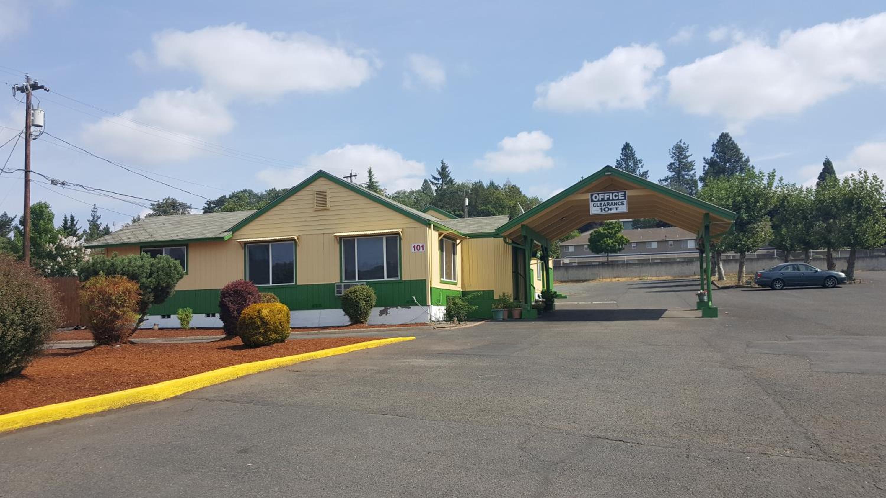 Safari Inn Motel