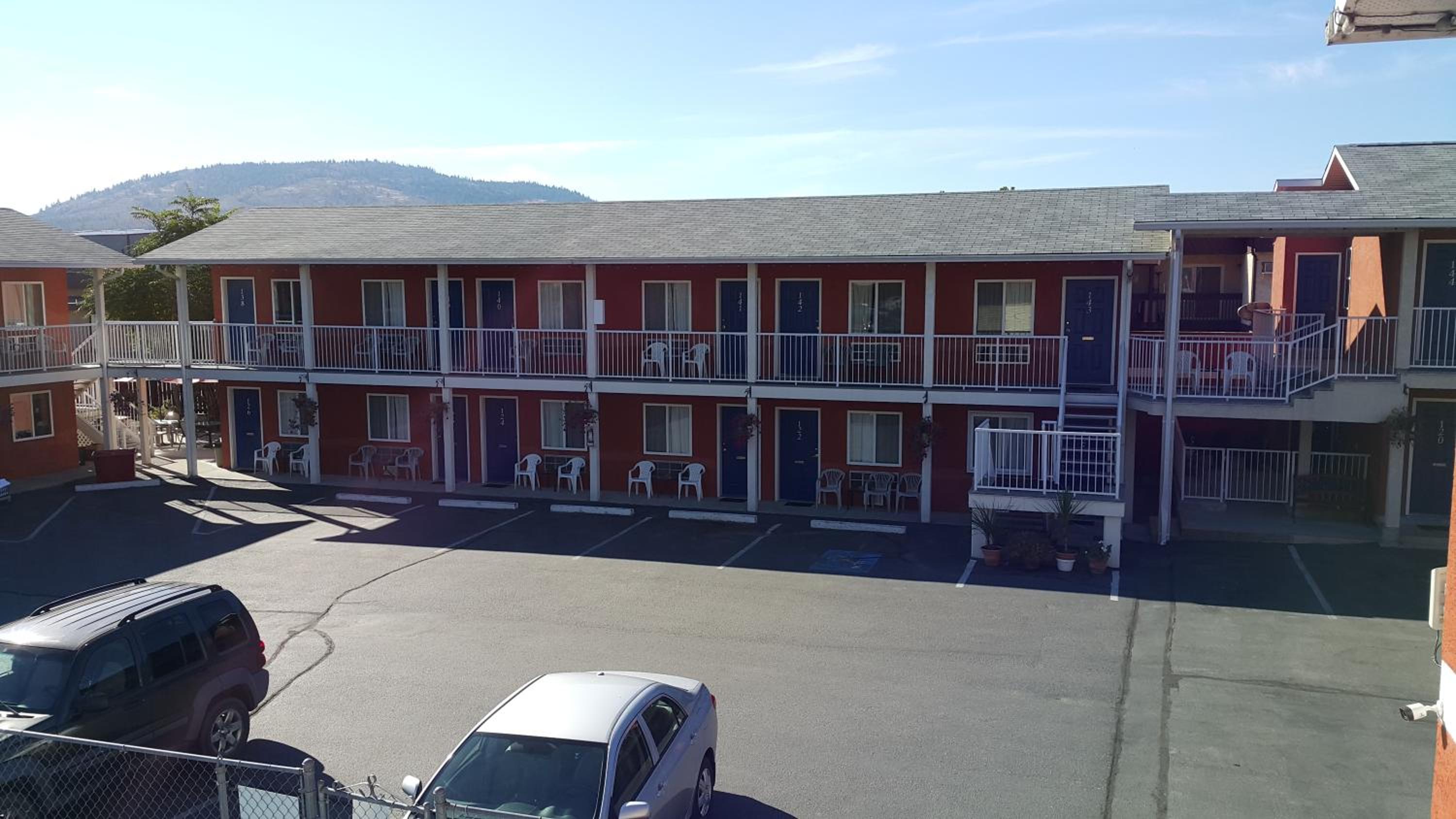 Cactus Tree Inn