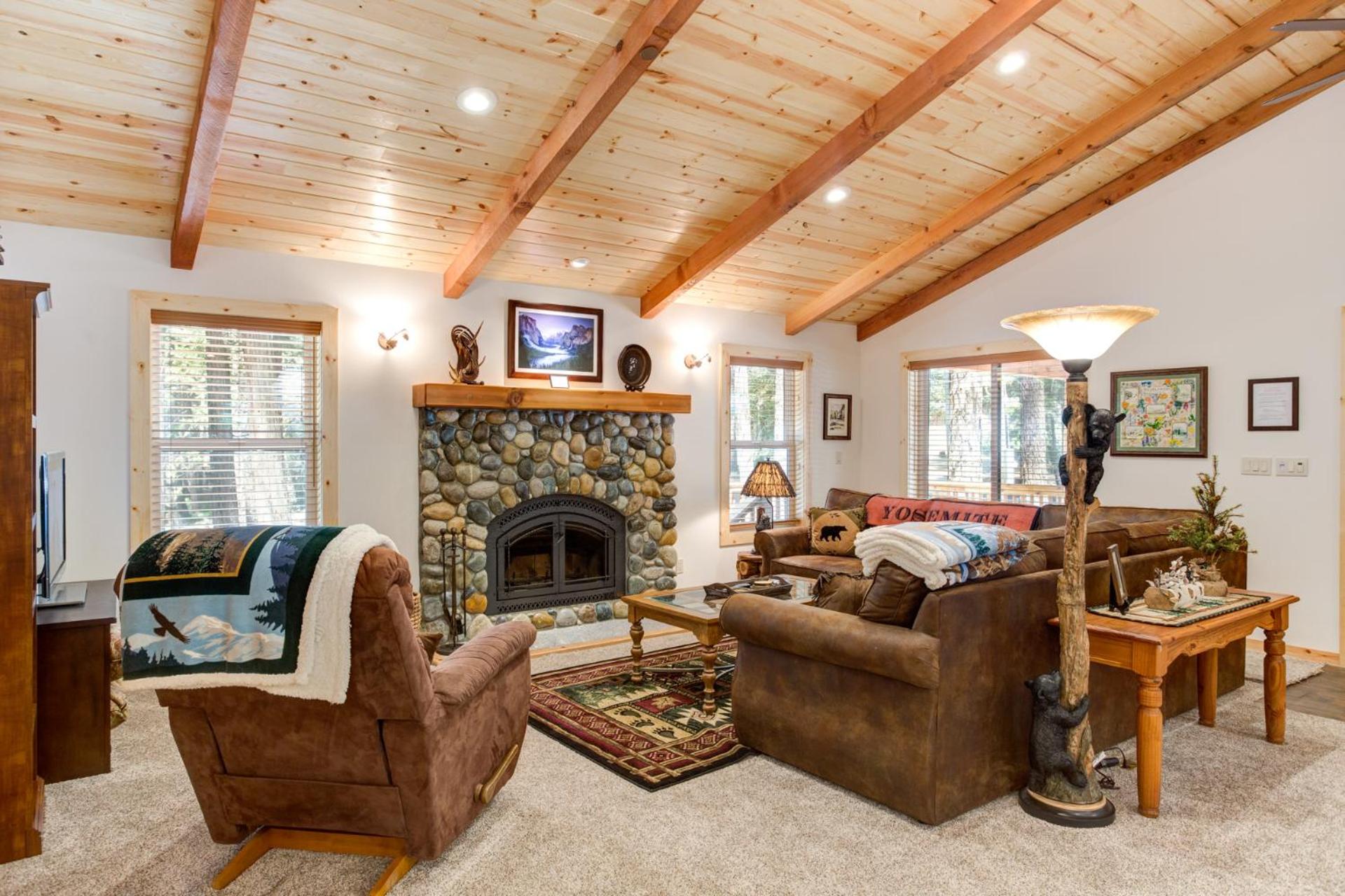 36 Larkspur Lair view 2