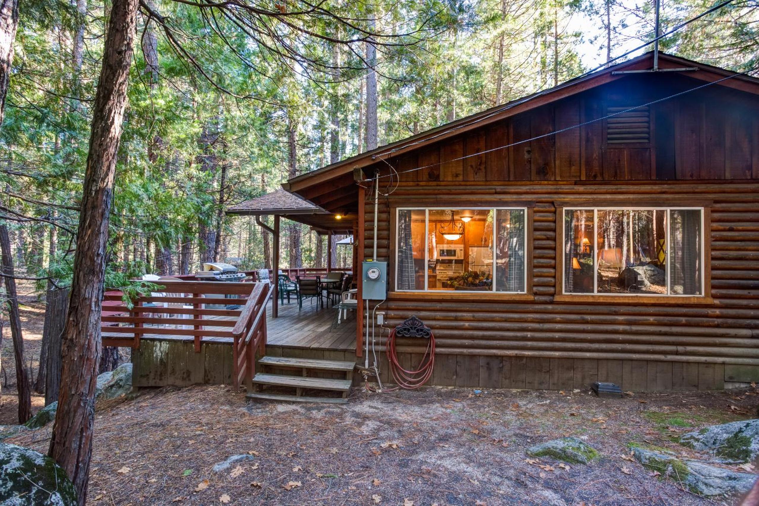 4 Pine Creek Cabin view 2