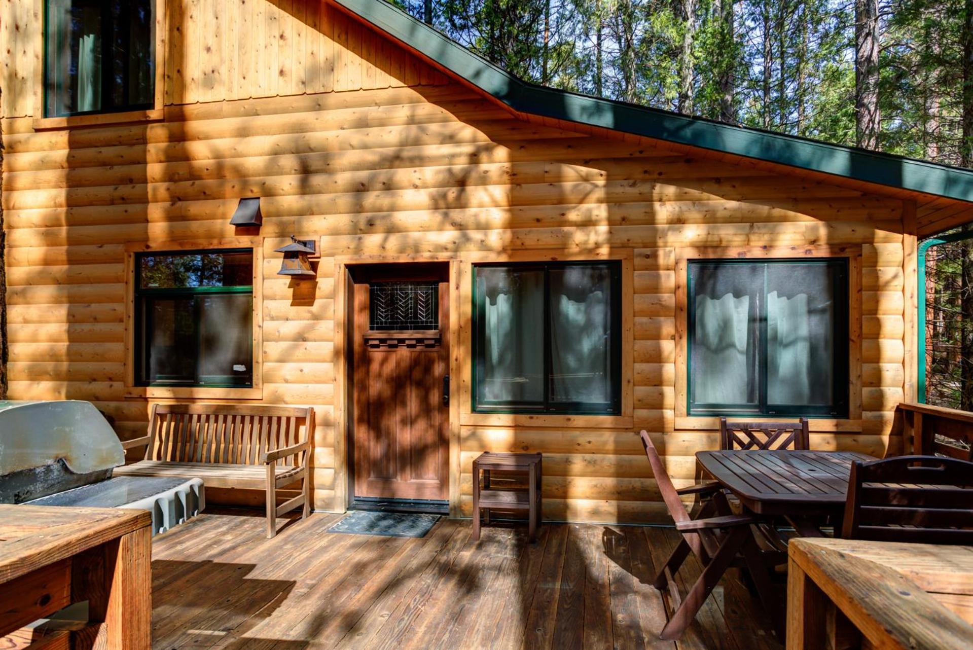 2N Big Pine Lodge view 3