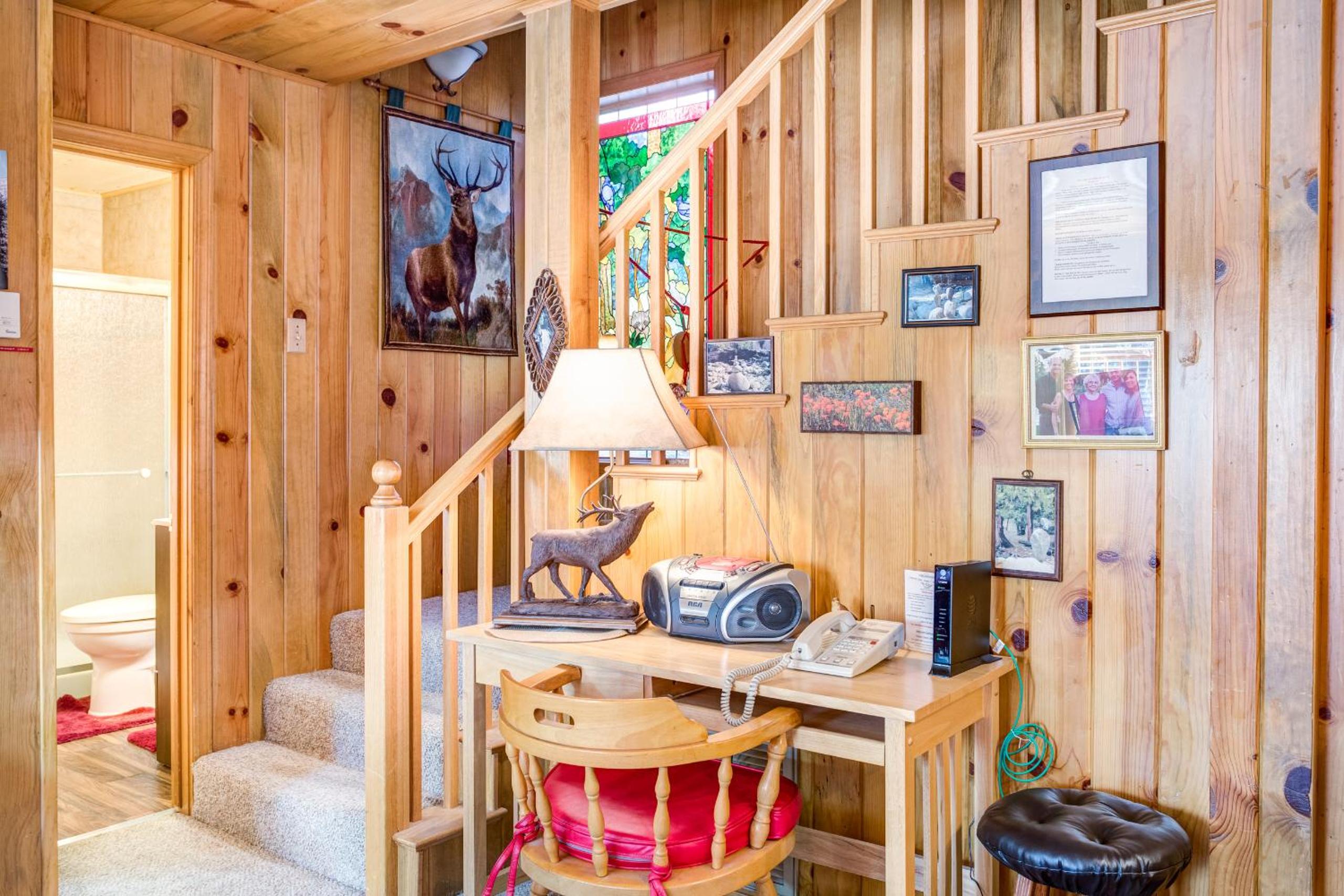 7 Cedar Lodge view 4