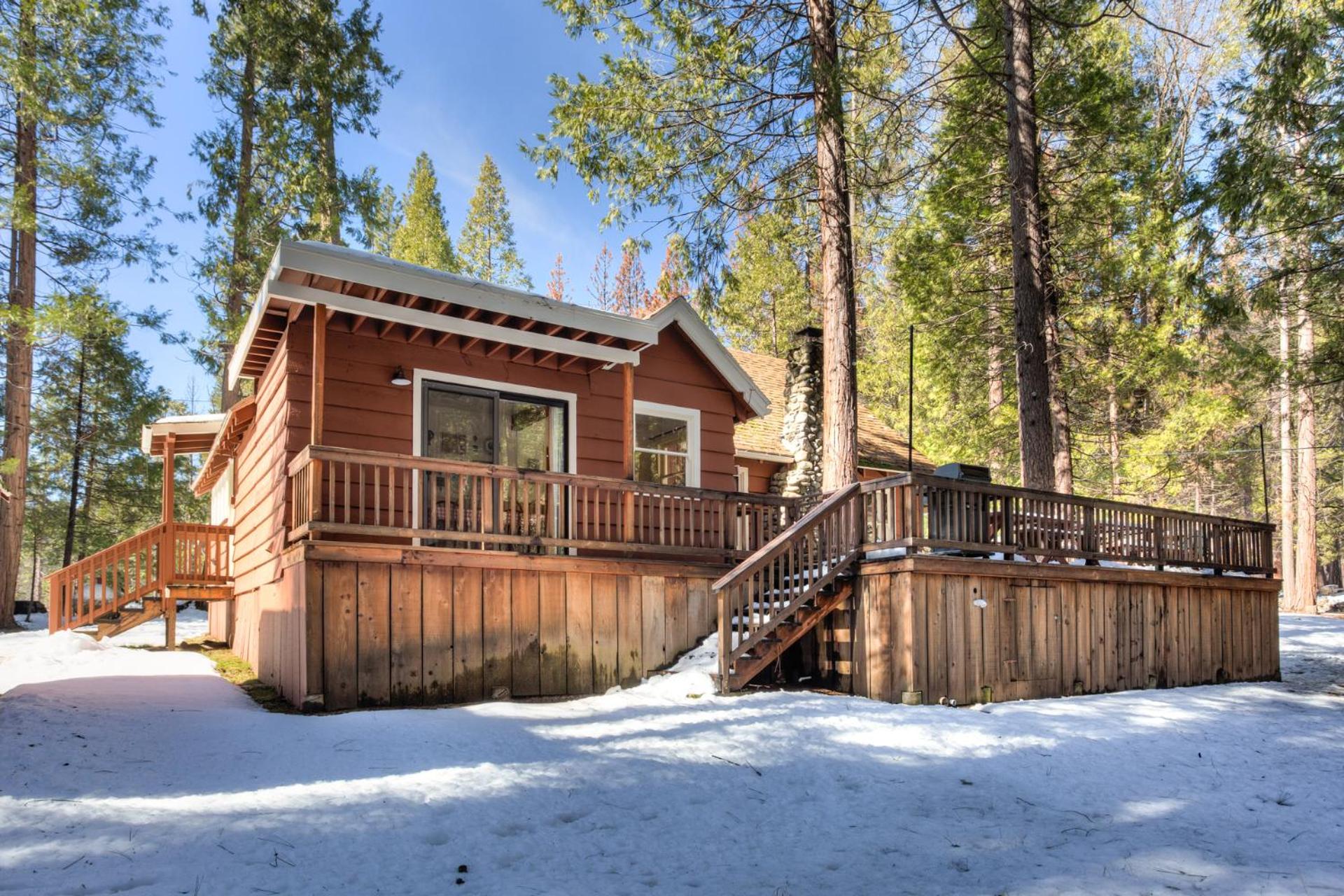 80 Chattertons Cottage view 2
