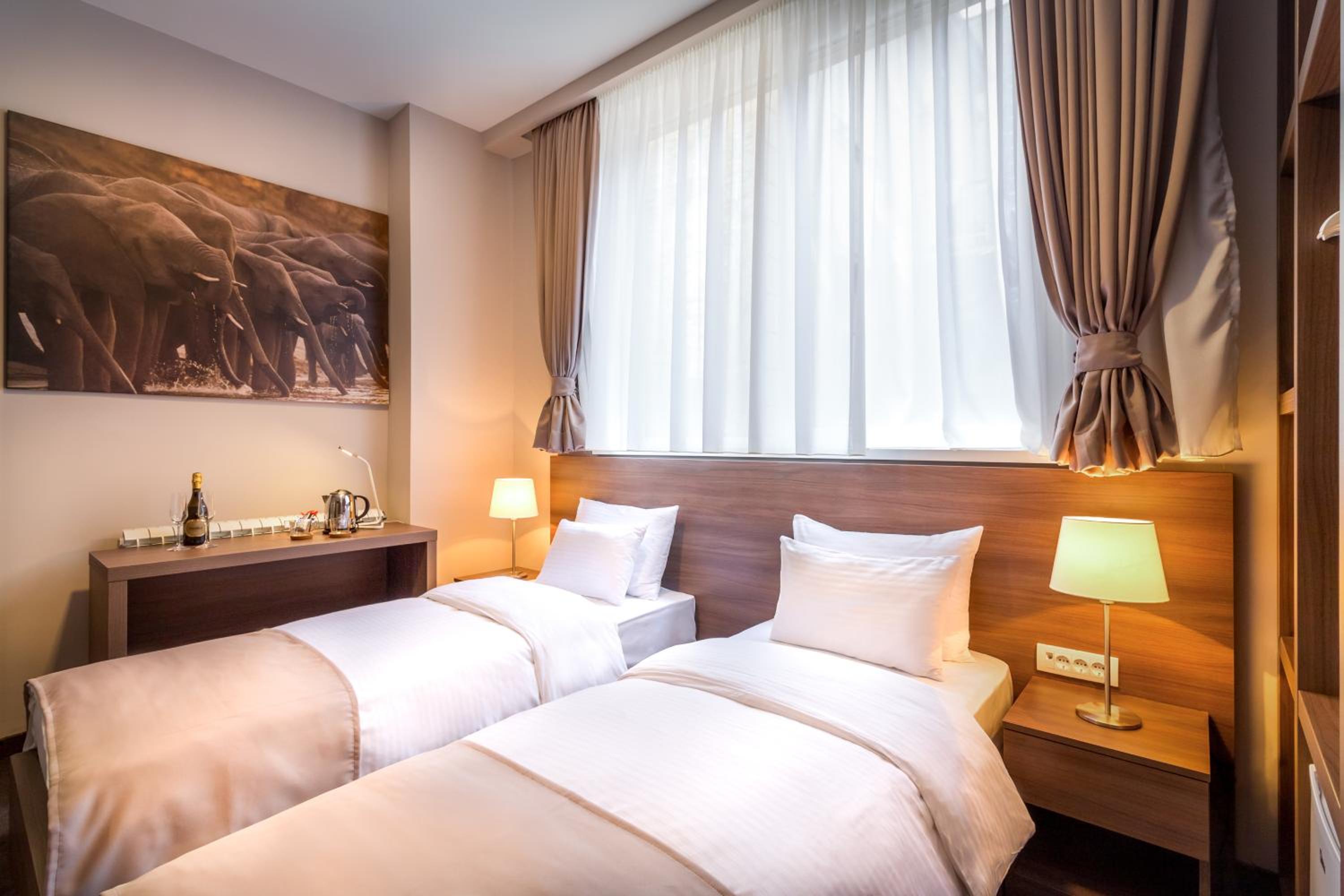 Veneti Suites