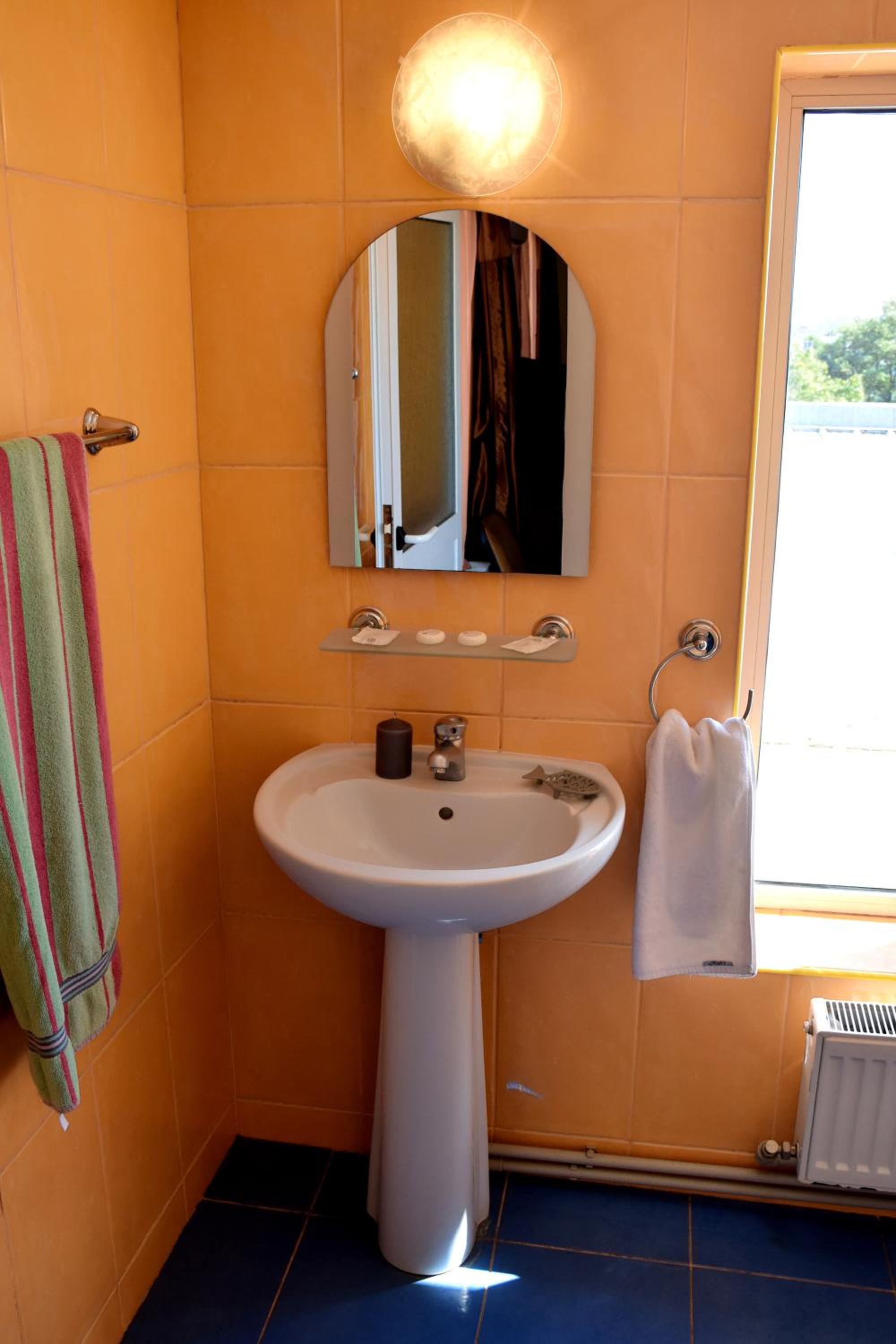 Photo 45