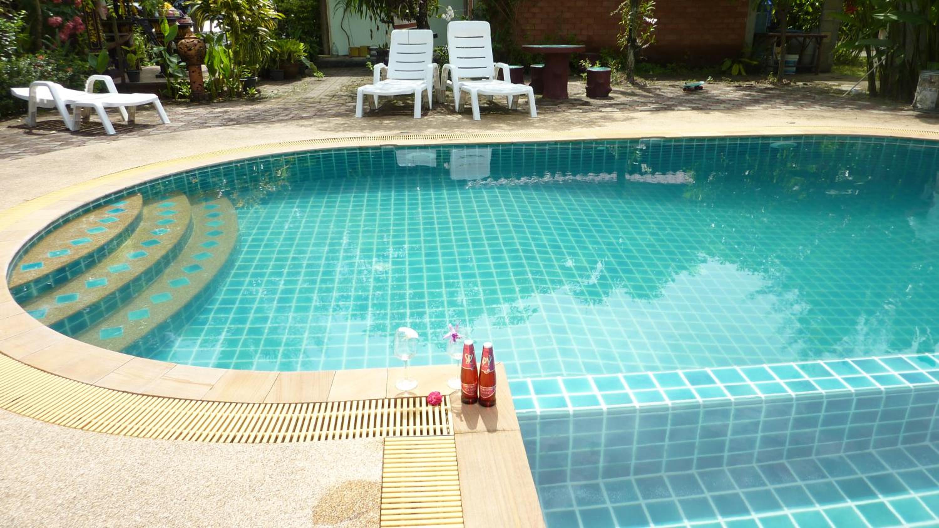 Ladda Resort