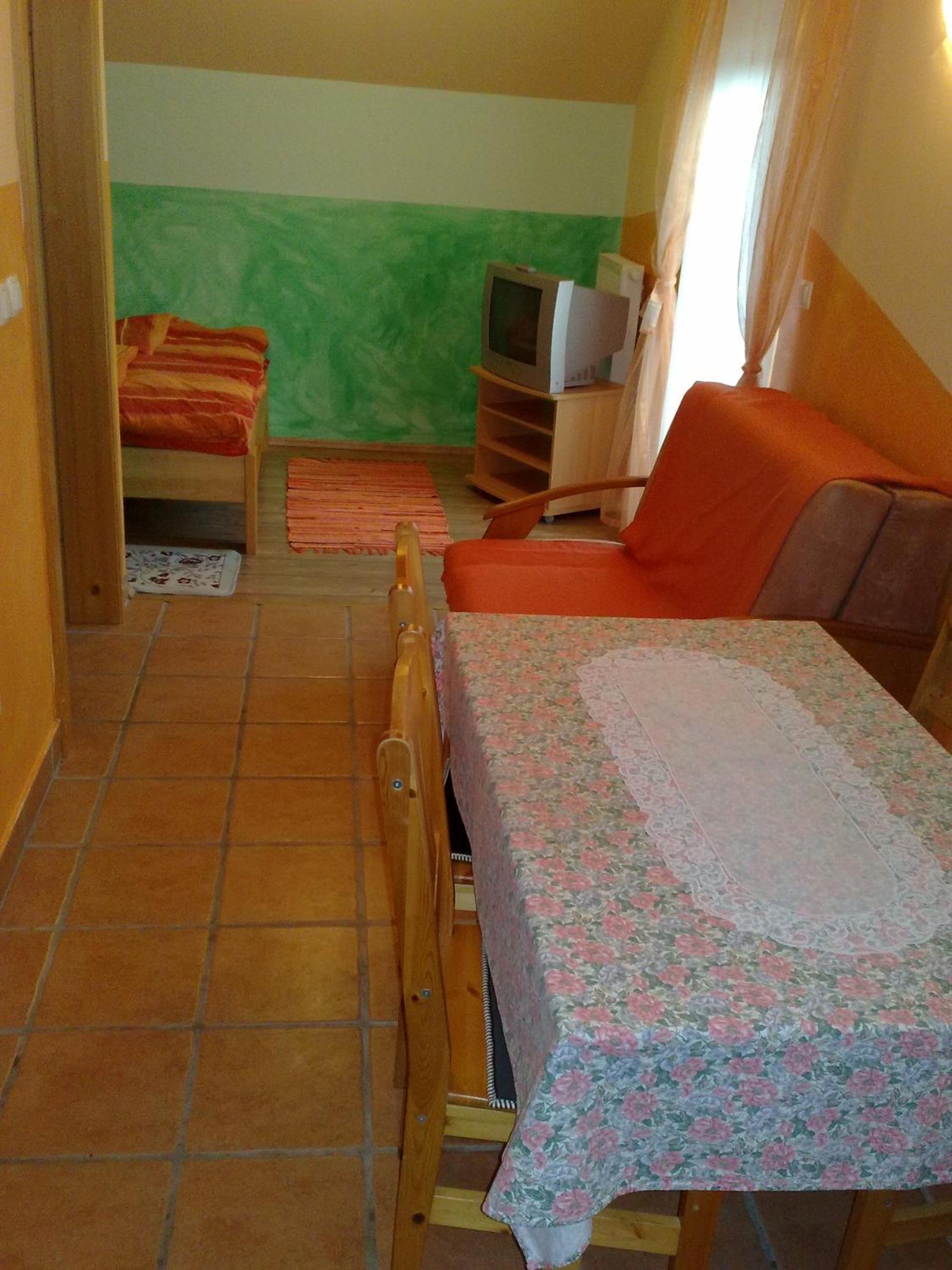 Photo 35