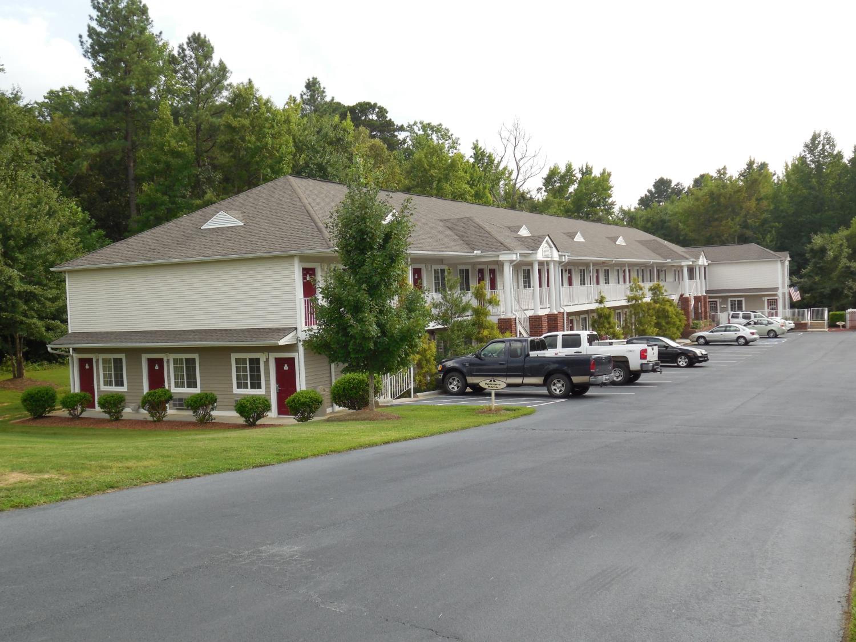 Affordable Suites Salisbury