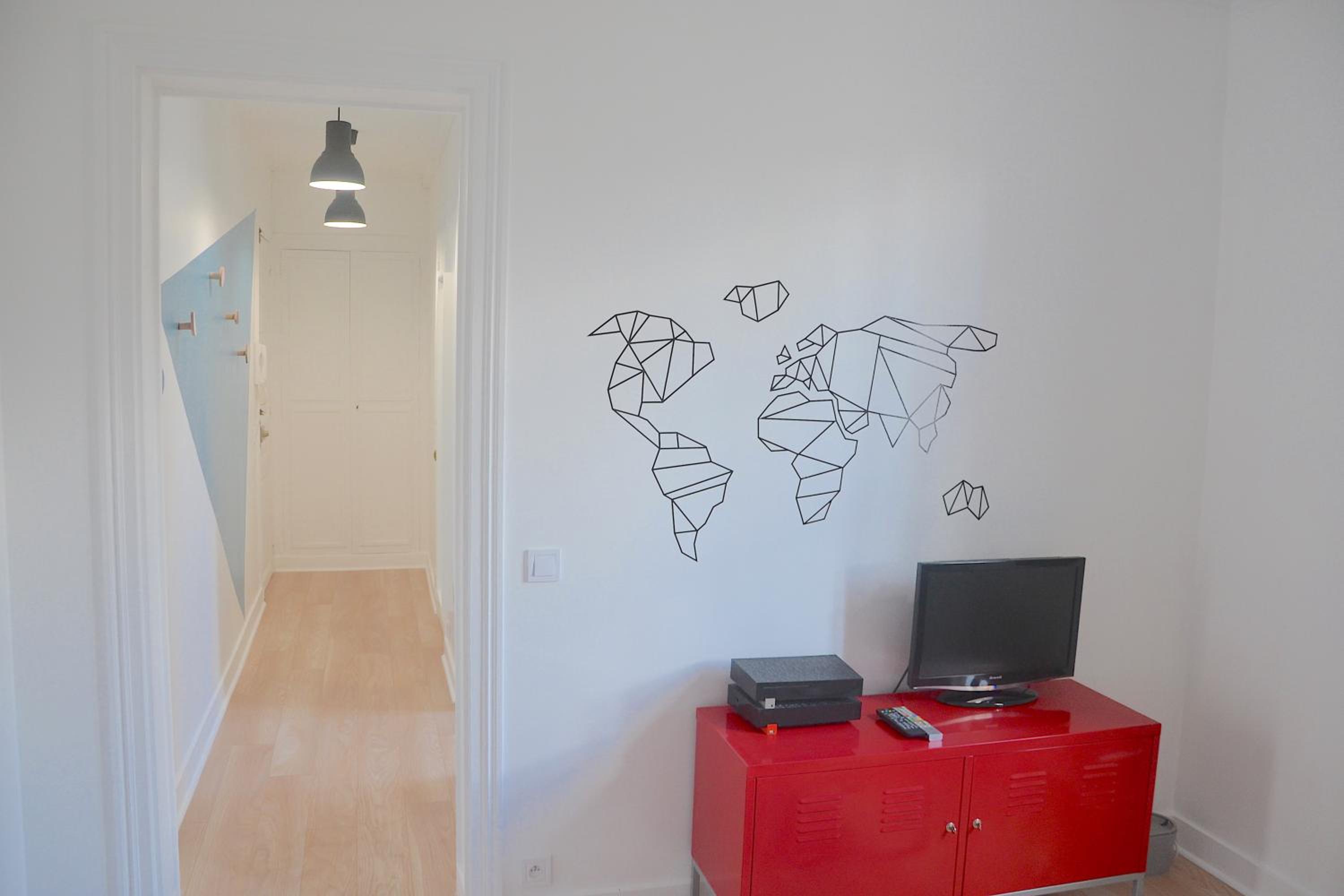 Longchamp Apartment