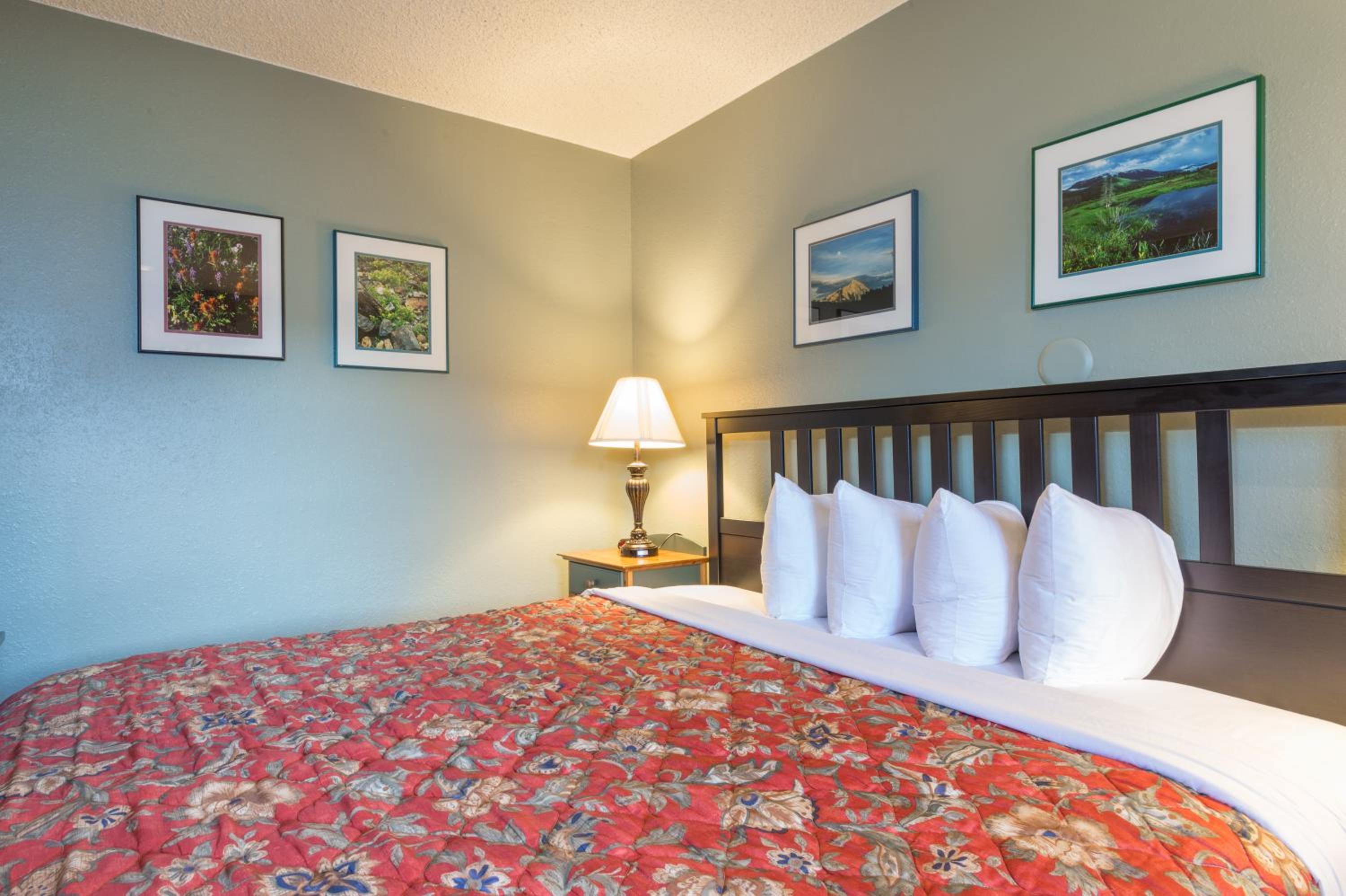 Old Town Inn - Property Image 1