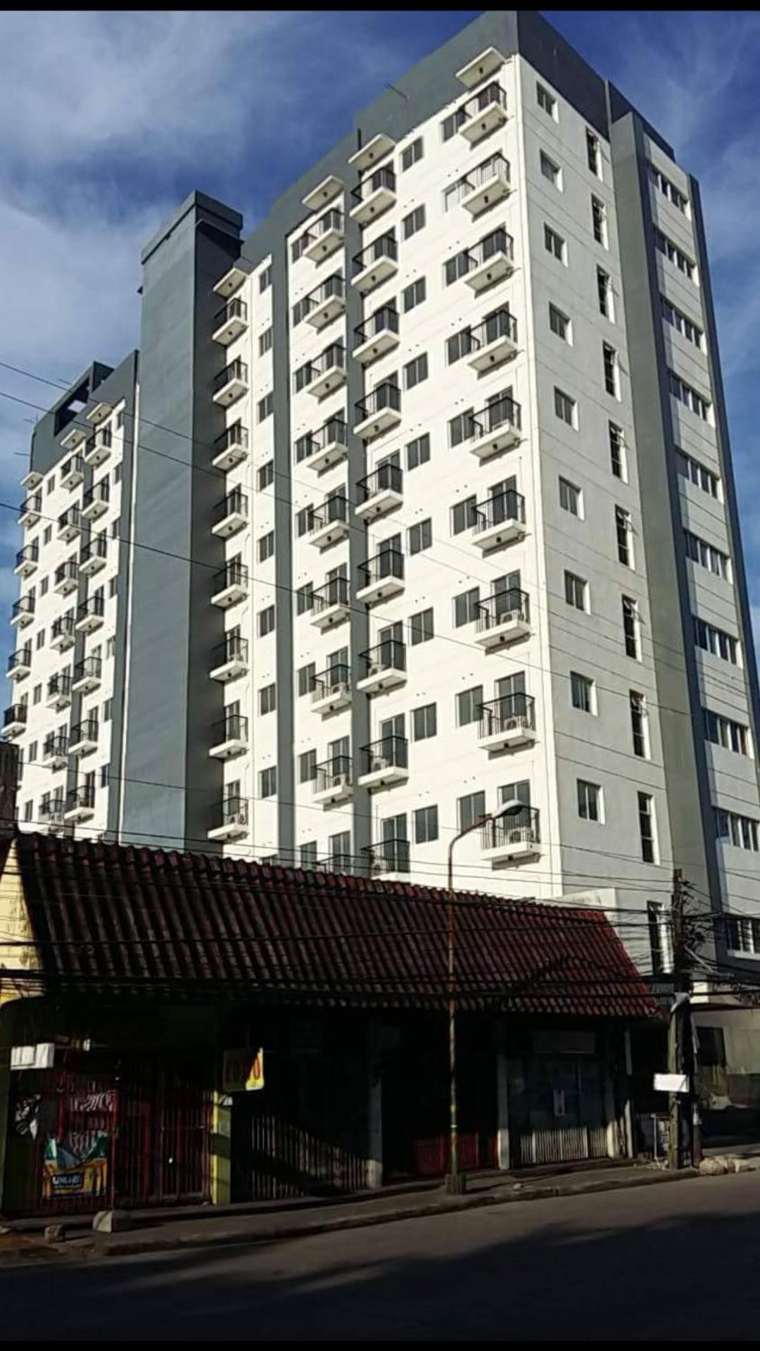 Hotel Skymagz 812 at Cityscape Residences - Image 1