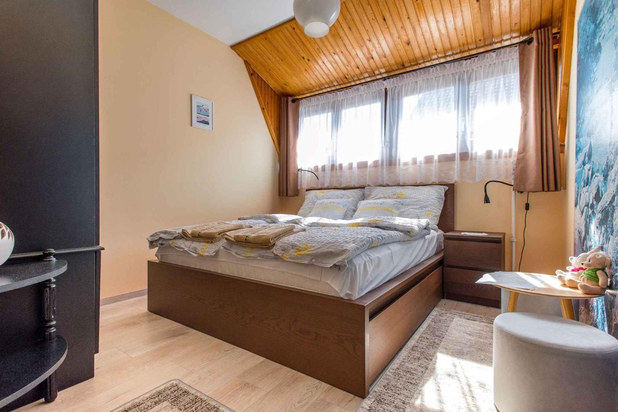 Apartment in Balatonkeresztur 48113