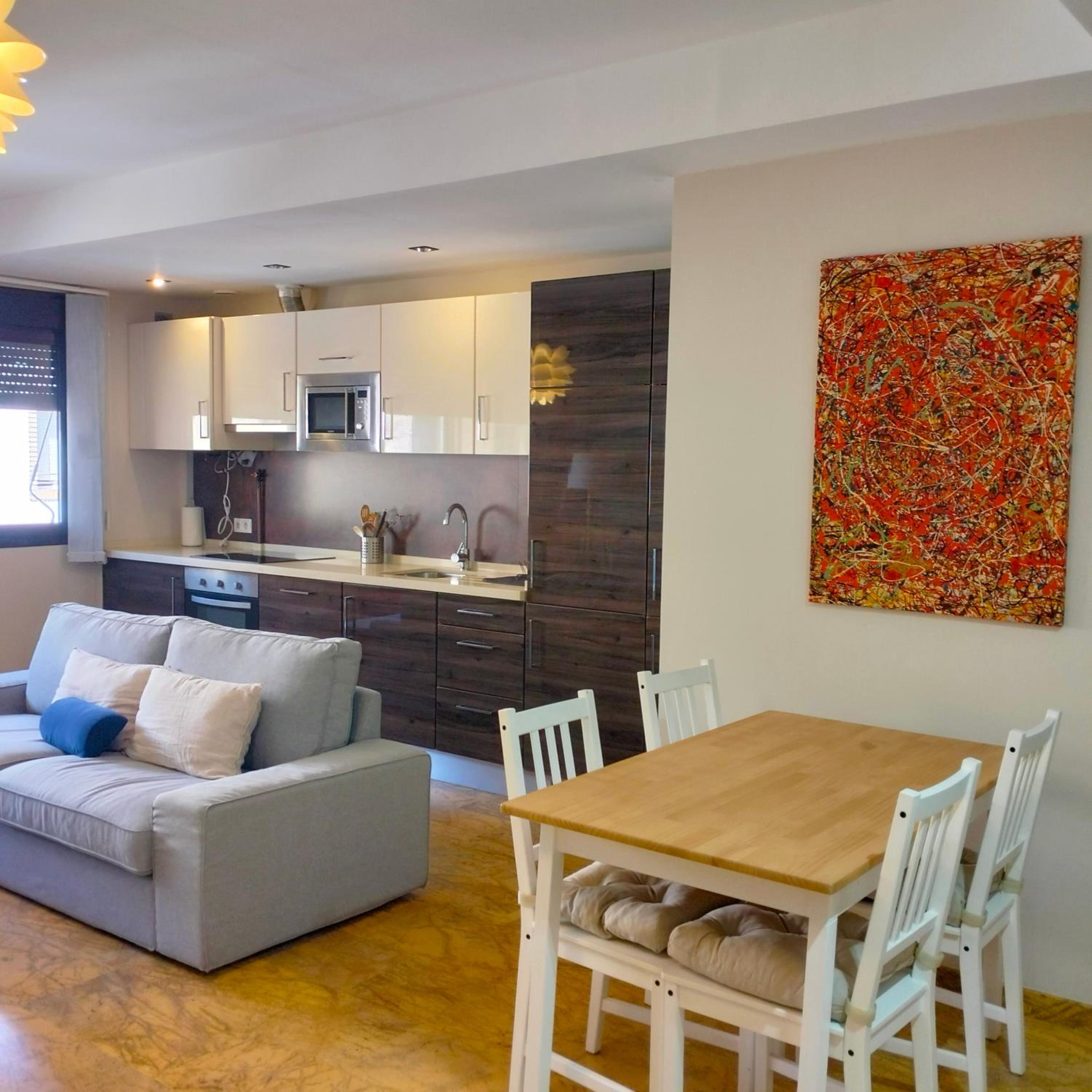 601 Moderno y Amplio apartamento en Valdeolleros