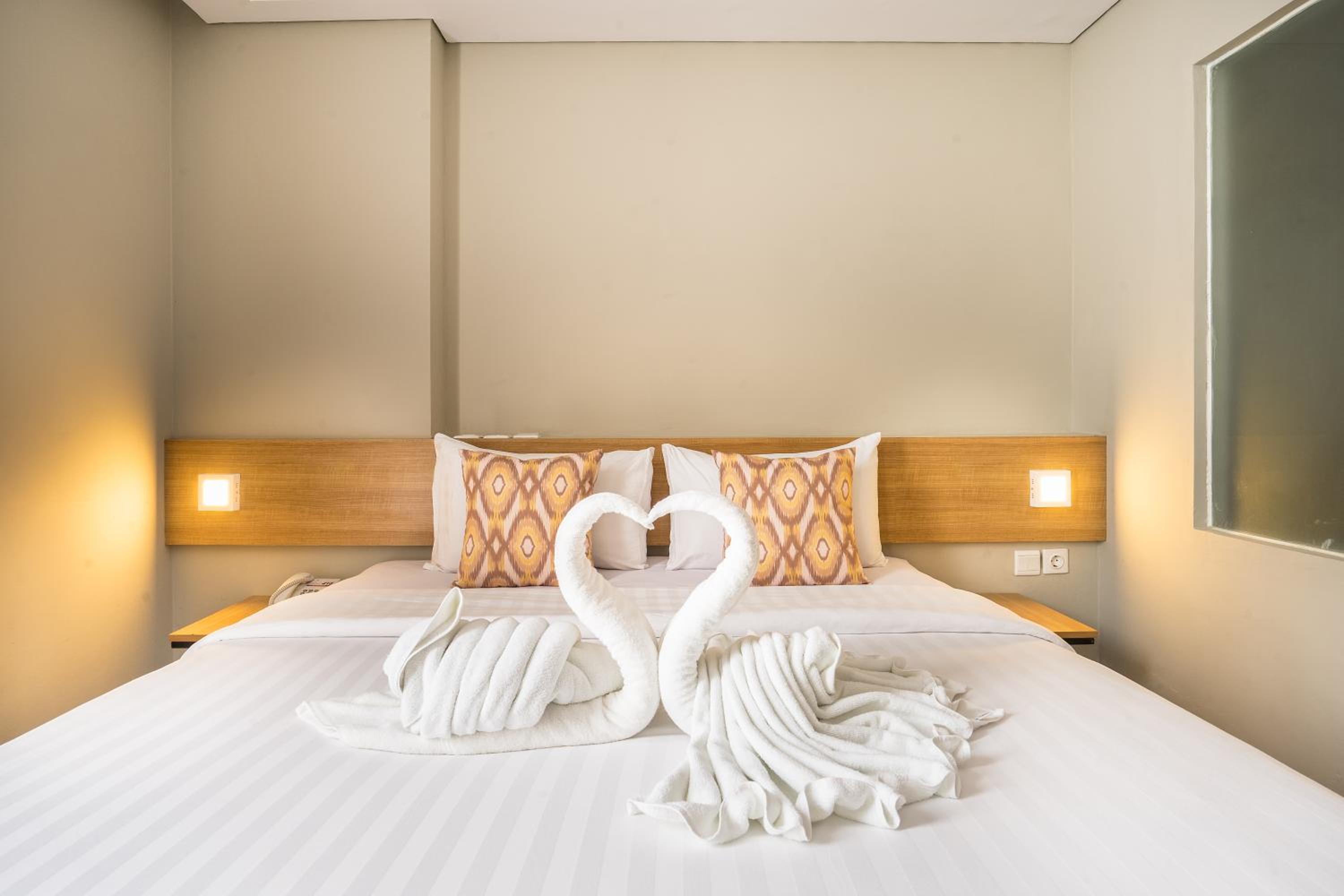 Maple Hotel Grogol