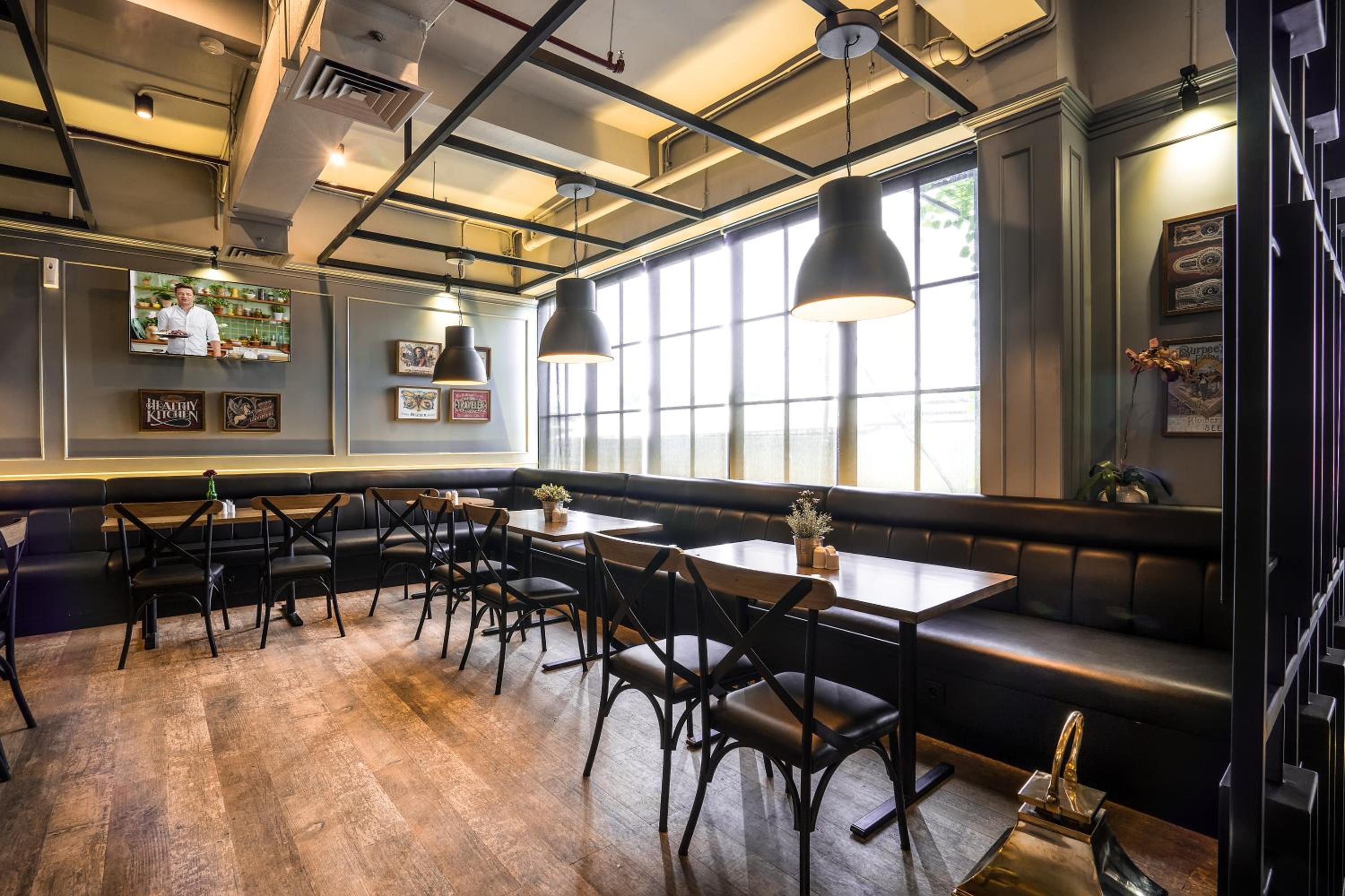 Maple Hotel Grogol
